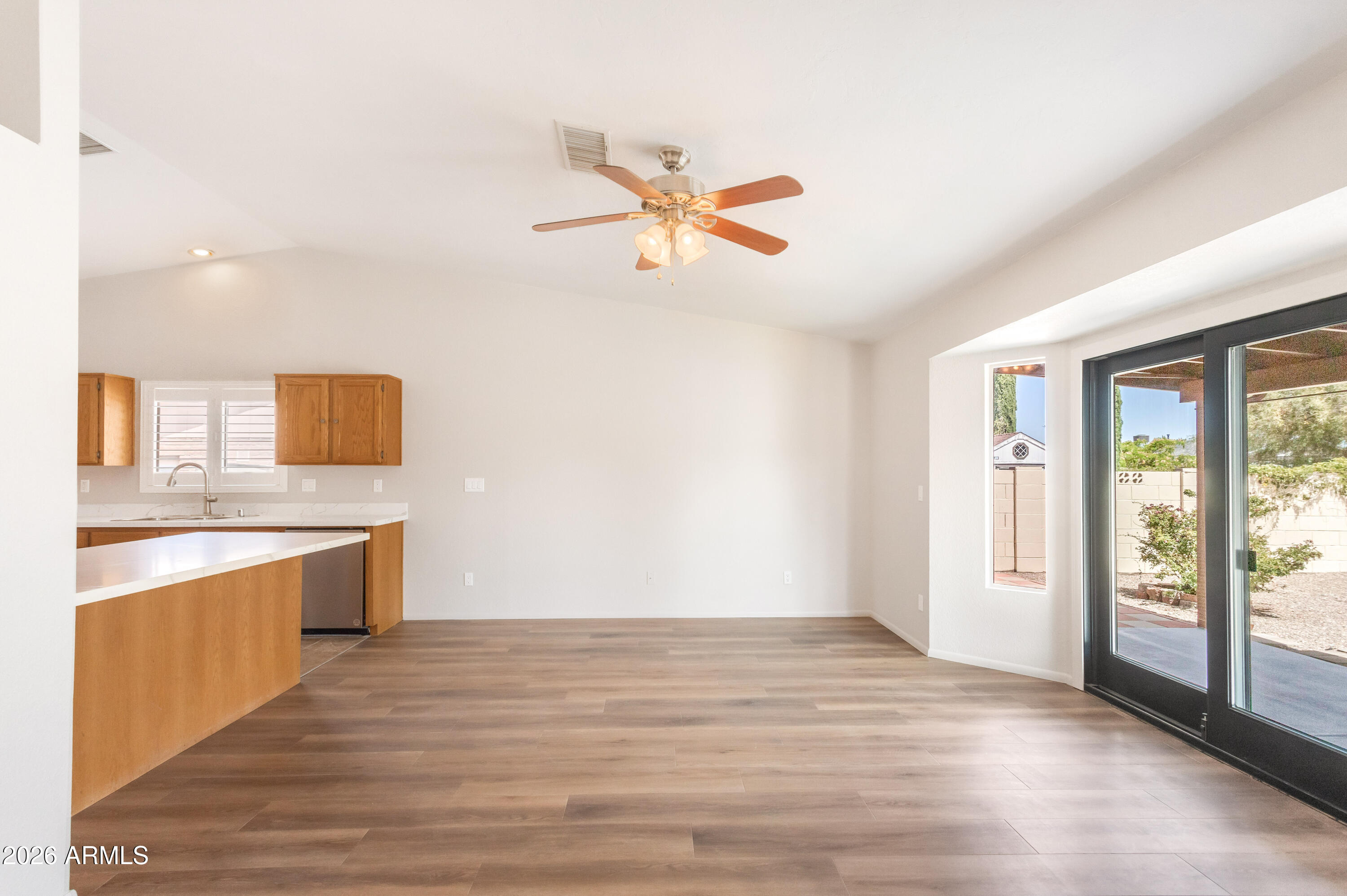MISSION HILLS ESTATES - Residential