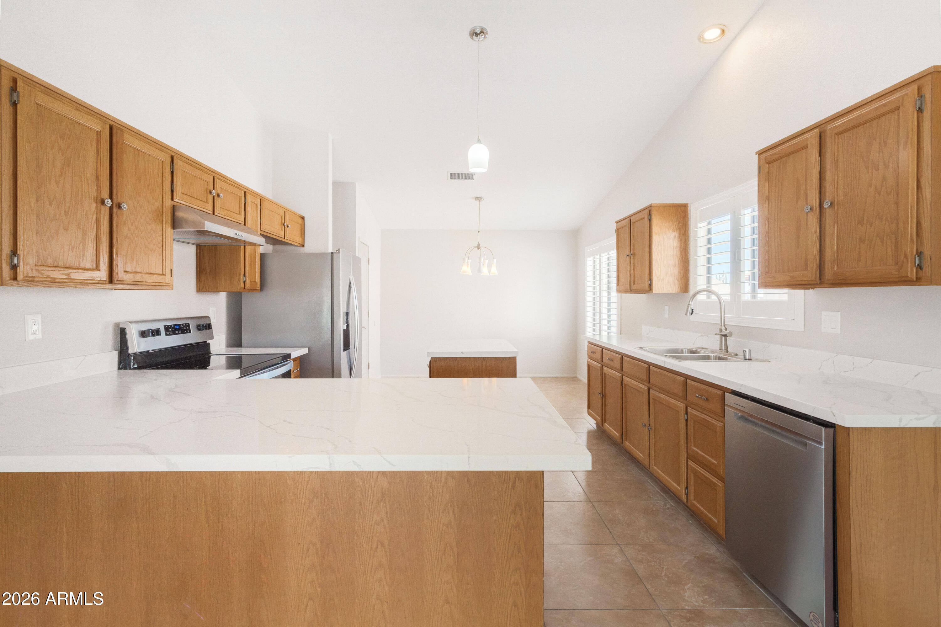 MISSION HILLS ESTATES - Residential