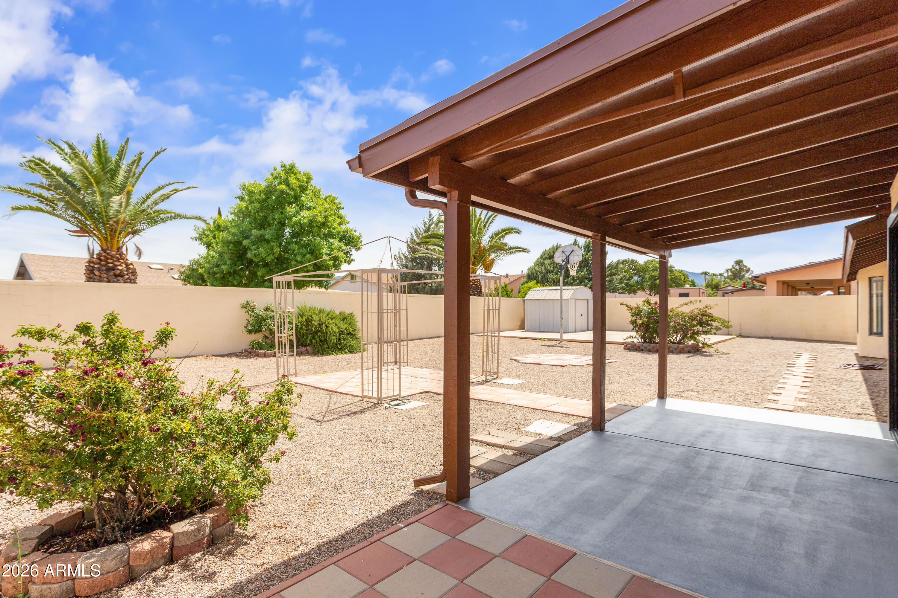 MISSION HILLS ESTATES - Residential