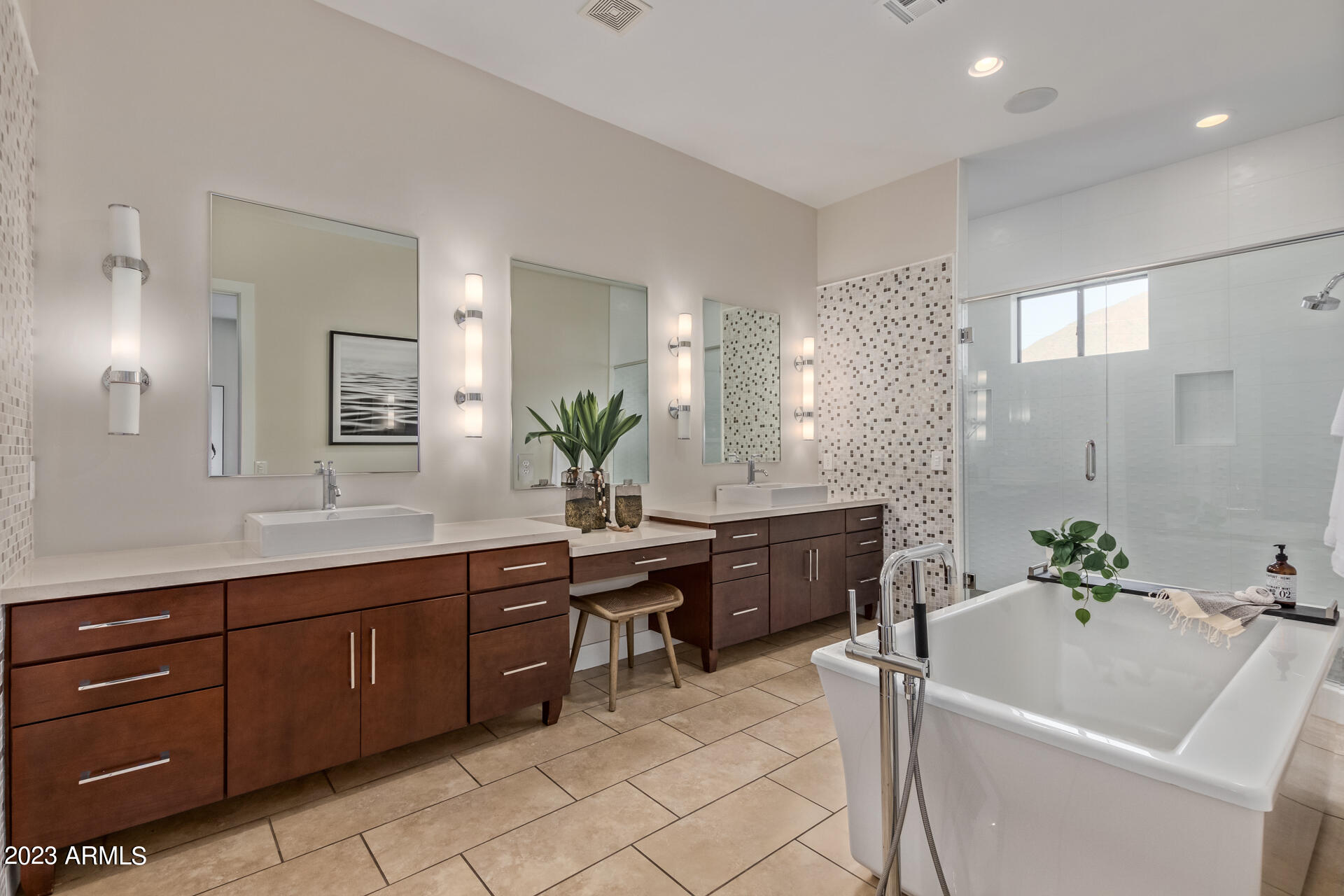 DEL RAY ESTATES 3 - Residential