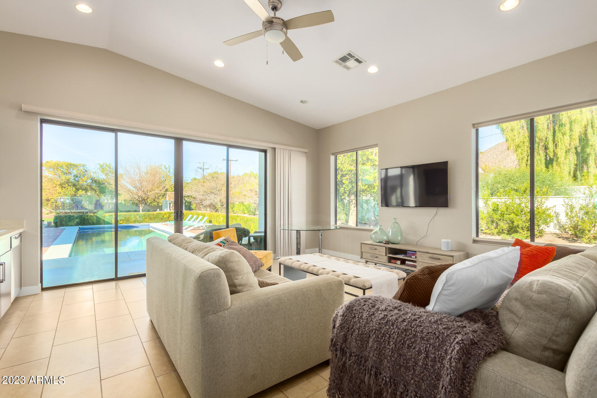 DEL RAY ESTATES 3 - Residential
