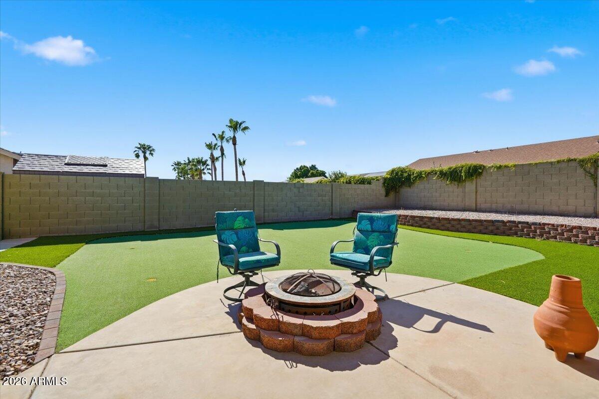 SUNRISE CANYON - Residential