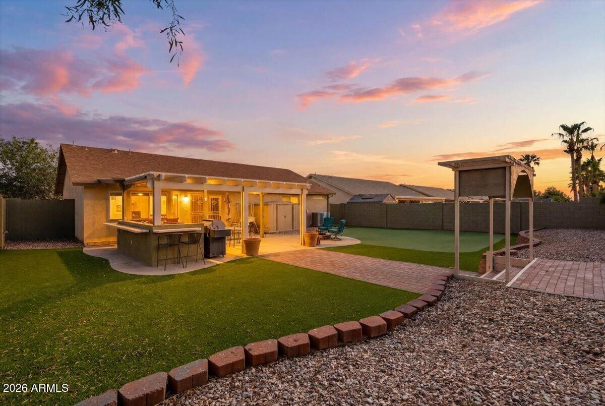SUNRISE CANYON - Residential