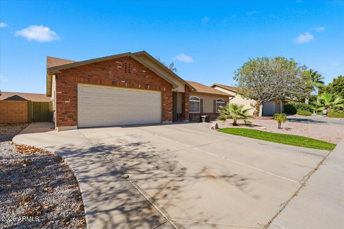 SUNRISE CANYON - Residential