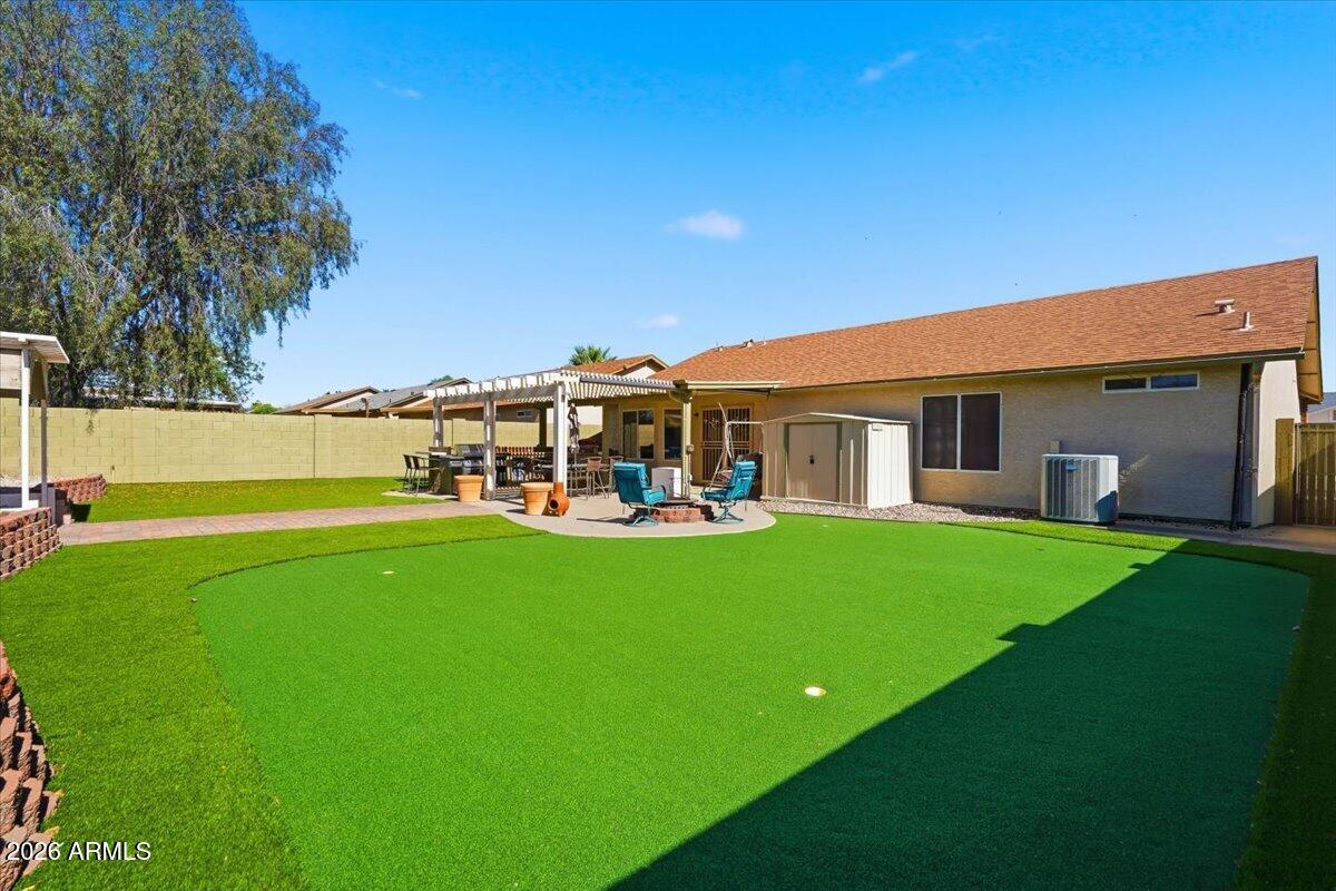 SUNRISE CANYON - Residential