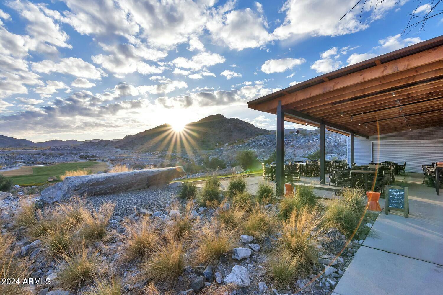 VERRADO VICTORY DISTRICT PHASE 1 - Residential