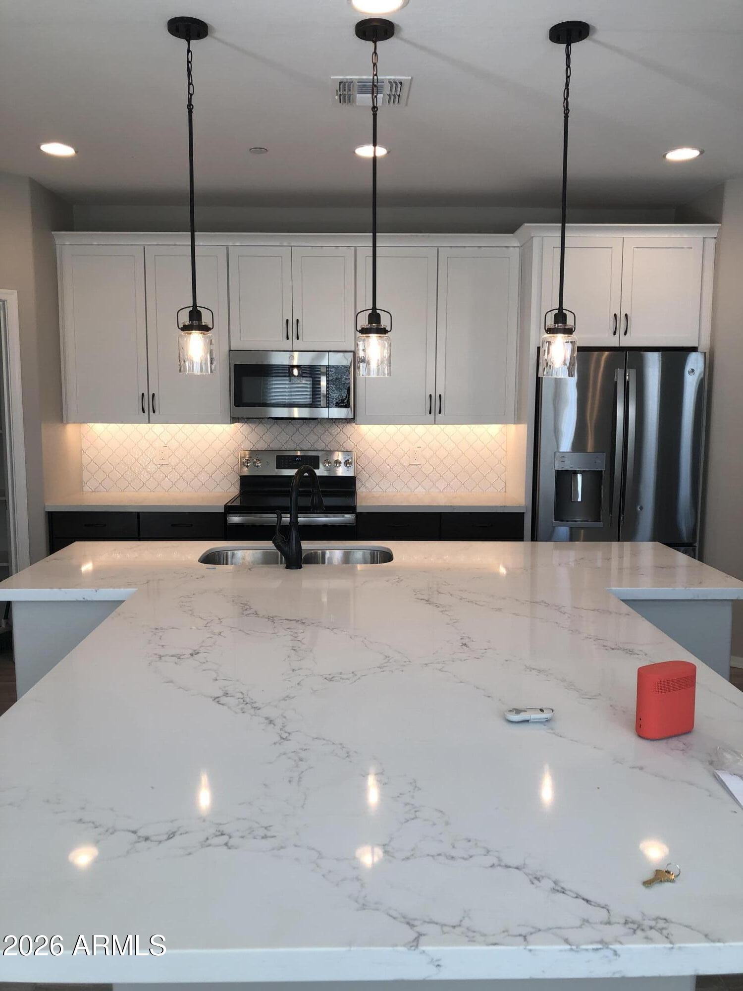 VAL VISTA CLASSIC PARCEL 1 CONDOMINIUM BLOCKS 20 T - Residential Lease