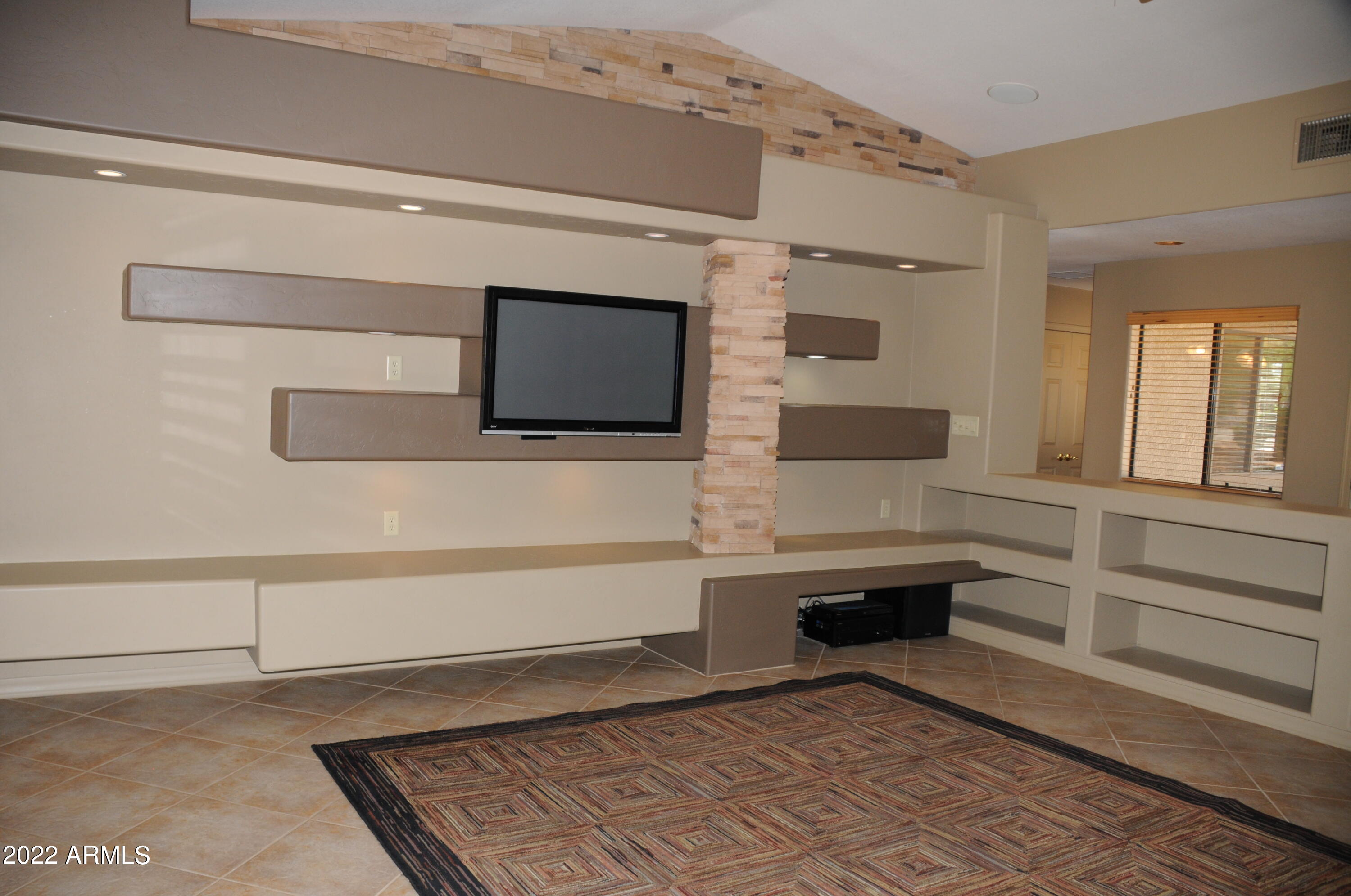 Mountain Shadows Phase A - Residential