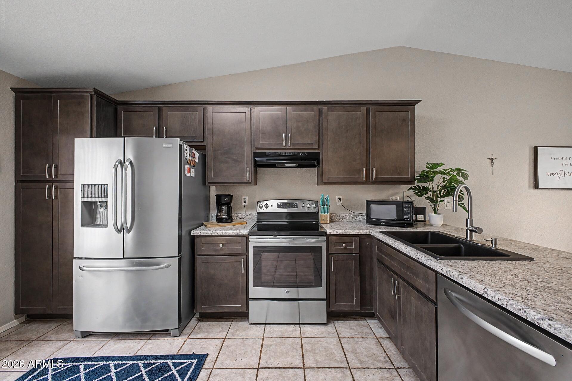 ESTRELLAS GARDEN SUBDIVISION - Residential