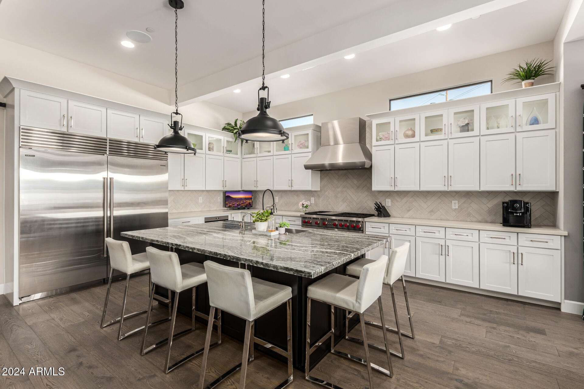 LAFAYETTE ESTATES 3 MLD - Residential