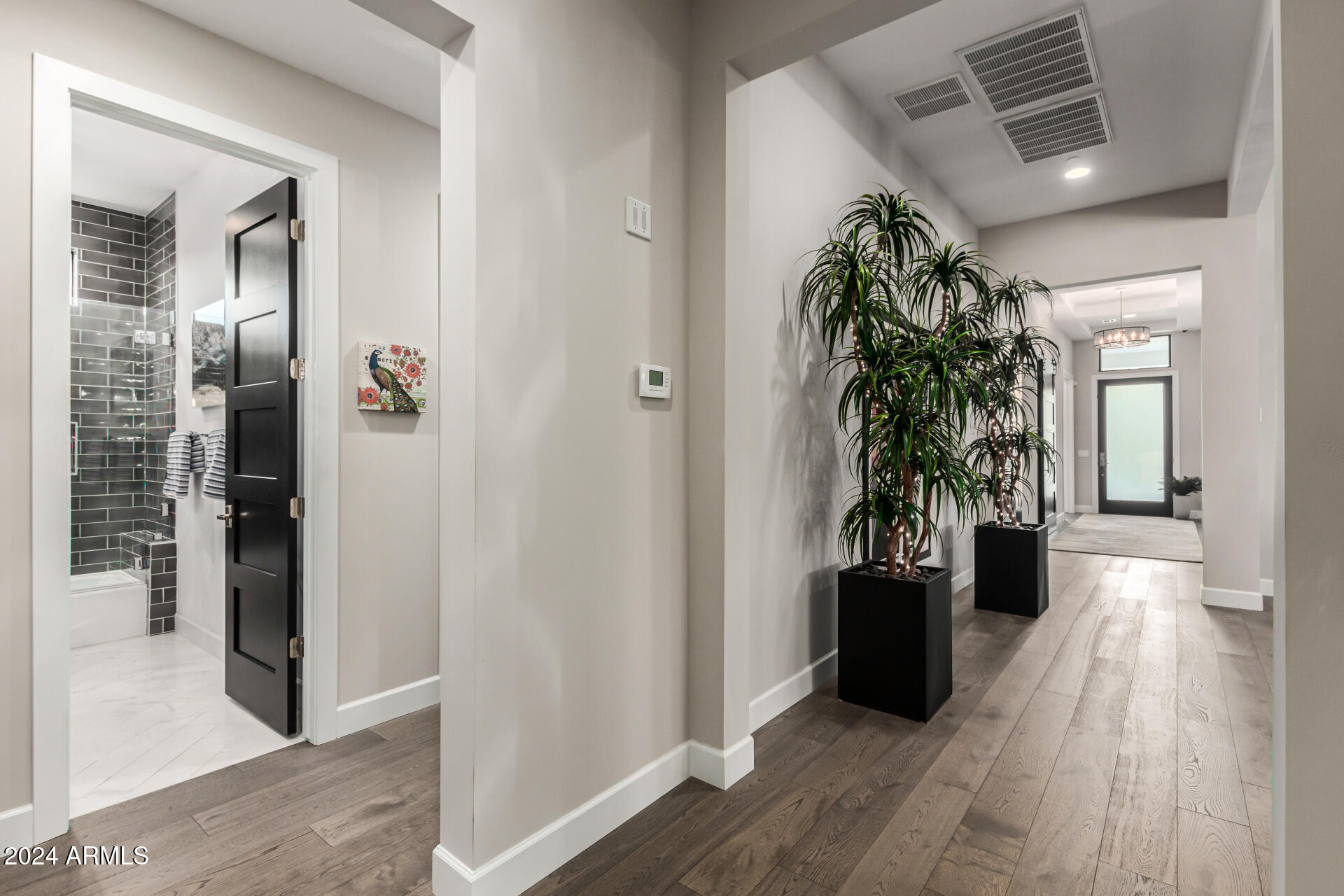 LAFAYETTE ESTATES 3 MLD - Residential