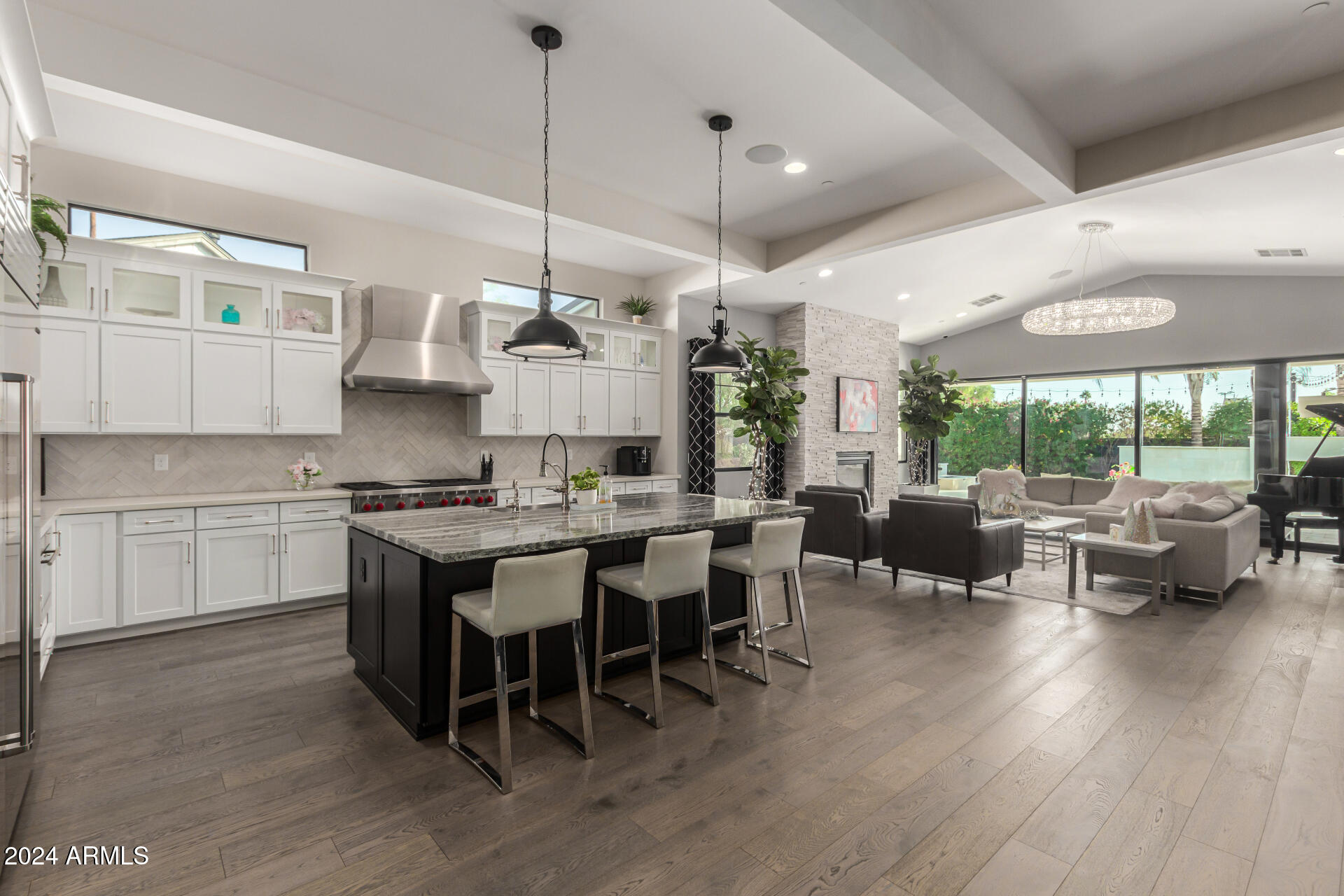 LAFAYETTE ESTATES 3 MLD - Residential