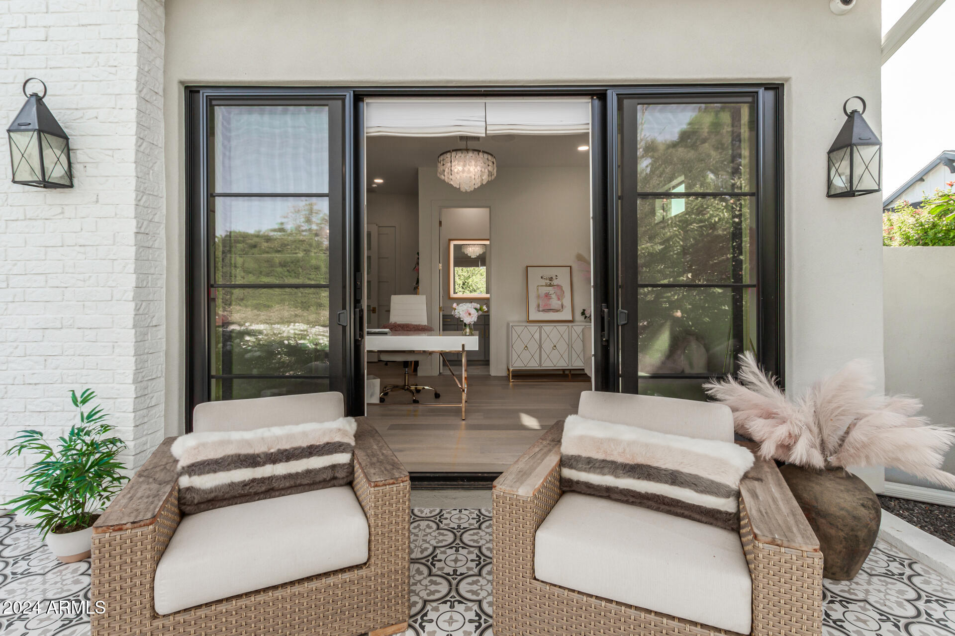 LAFAYETTE ESTATES 3 MLD - Residential