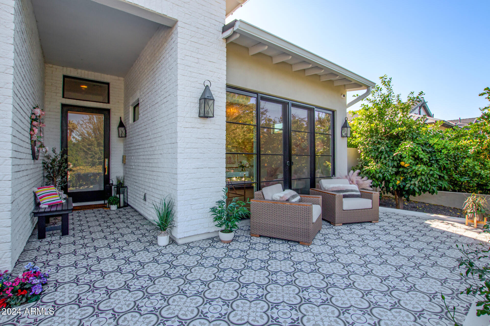 LAFAYETTE ESTATES 3 MLD - Residential