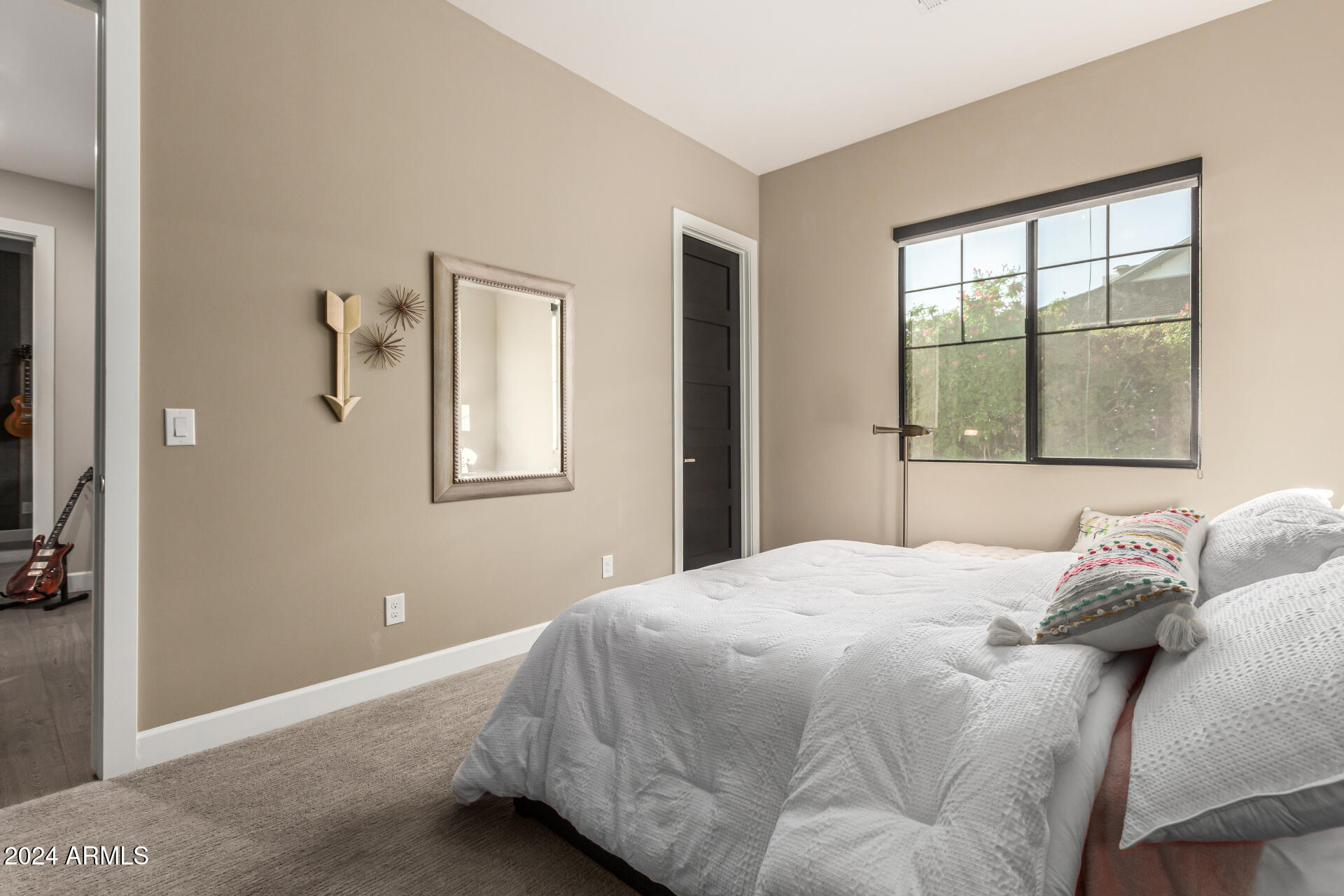LAFAYETTE ESTATES 3 MLD - Residential
