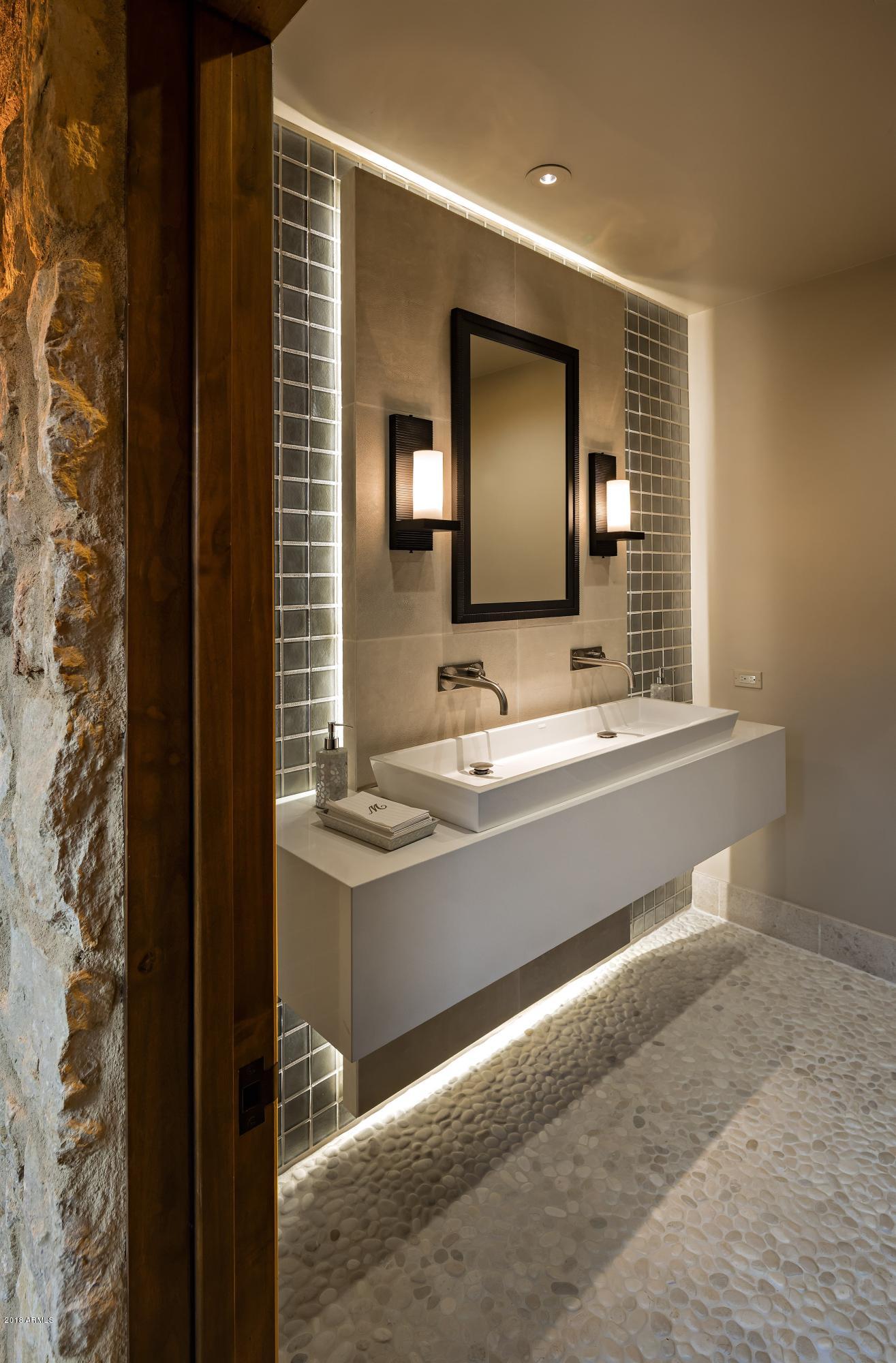 DESERT MOUNTAIN PHASE 3 UNIT 38 - Residential