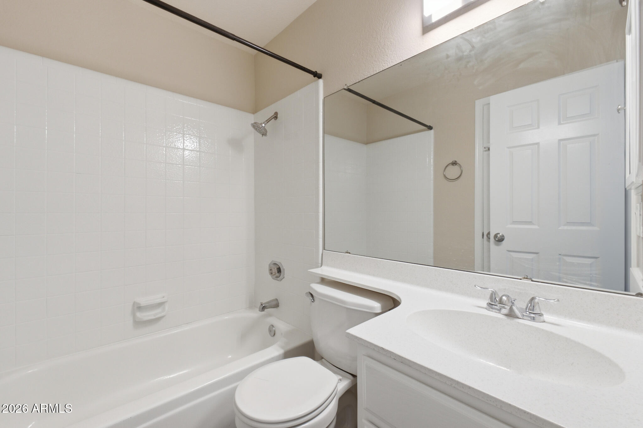 BRECKENRIDGE TOWNHOMES LT 1-182 COM AREA PRV DR - Residential