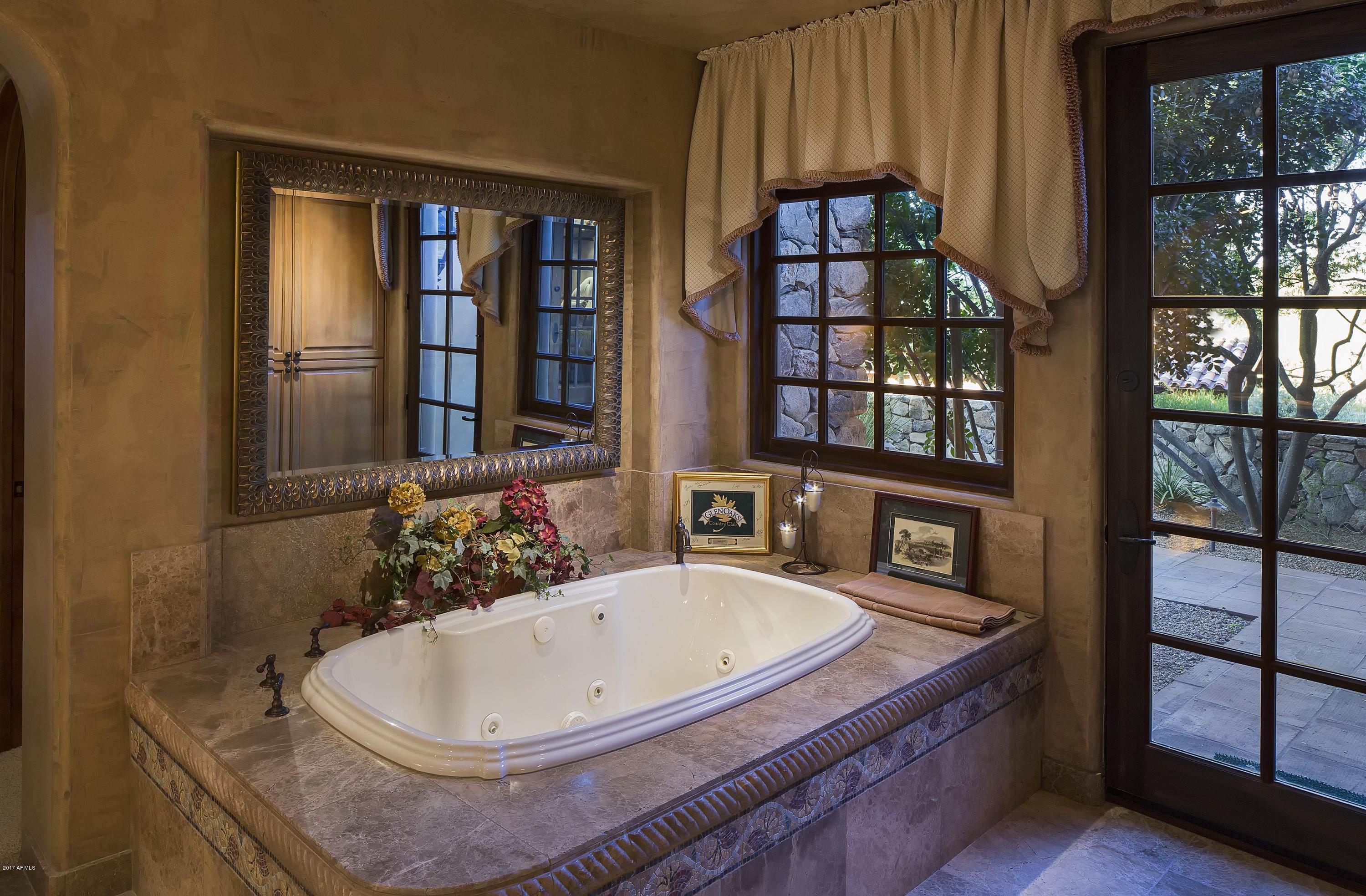 DESERT MOUNTAIN PHASE 3 UNIT 38 - Residential