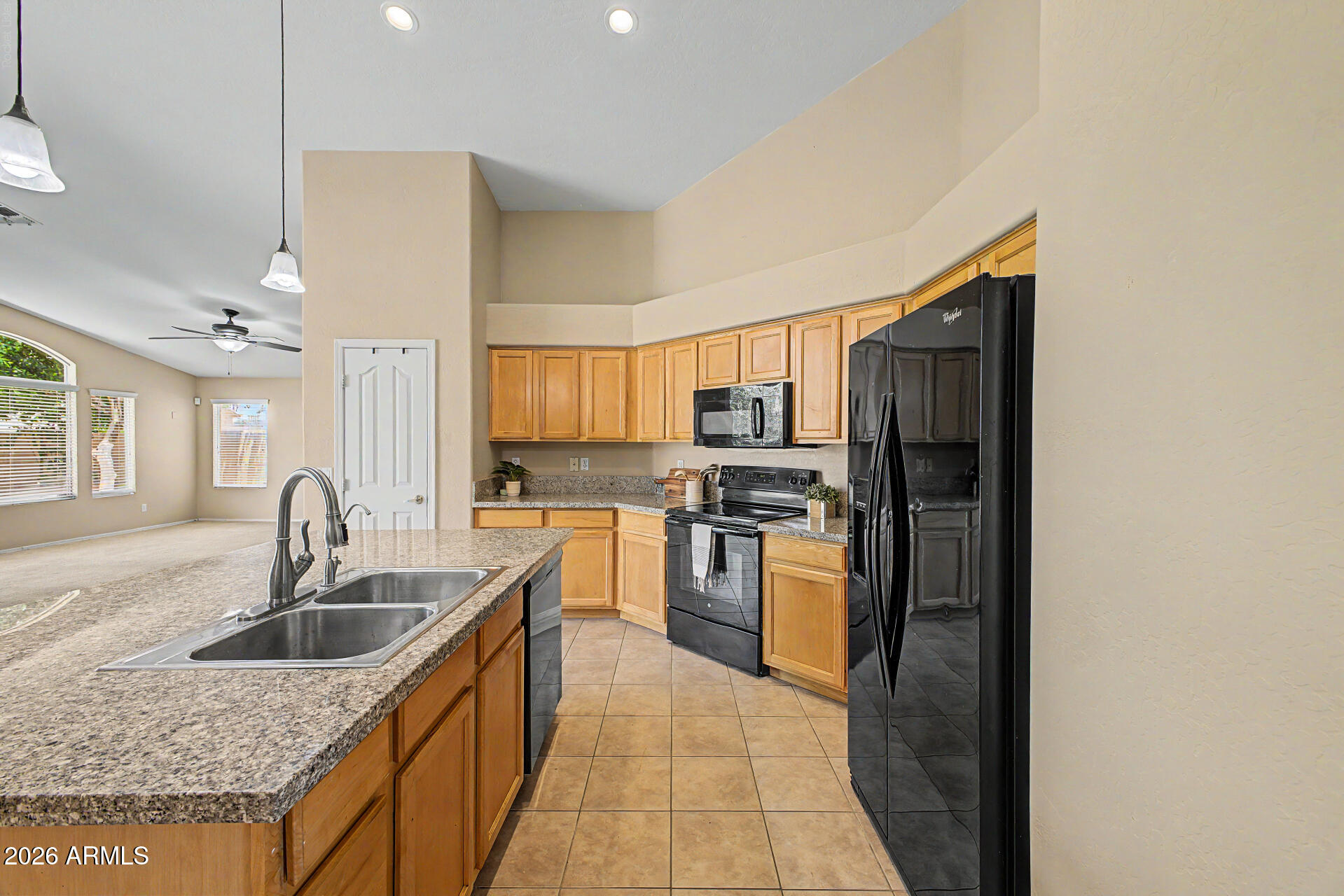 FOOTHILLS PASEO 2 - Residential