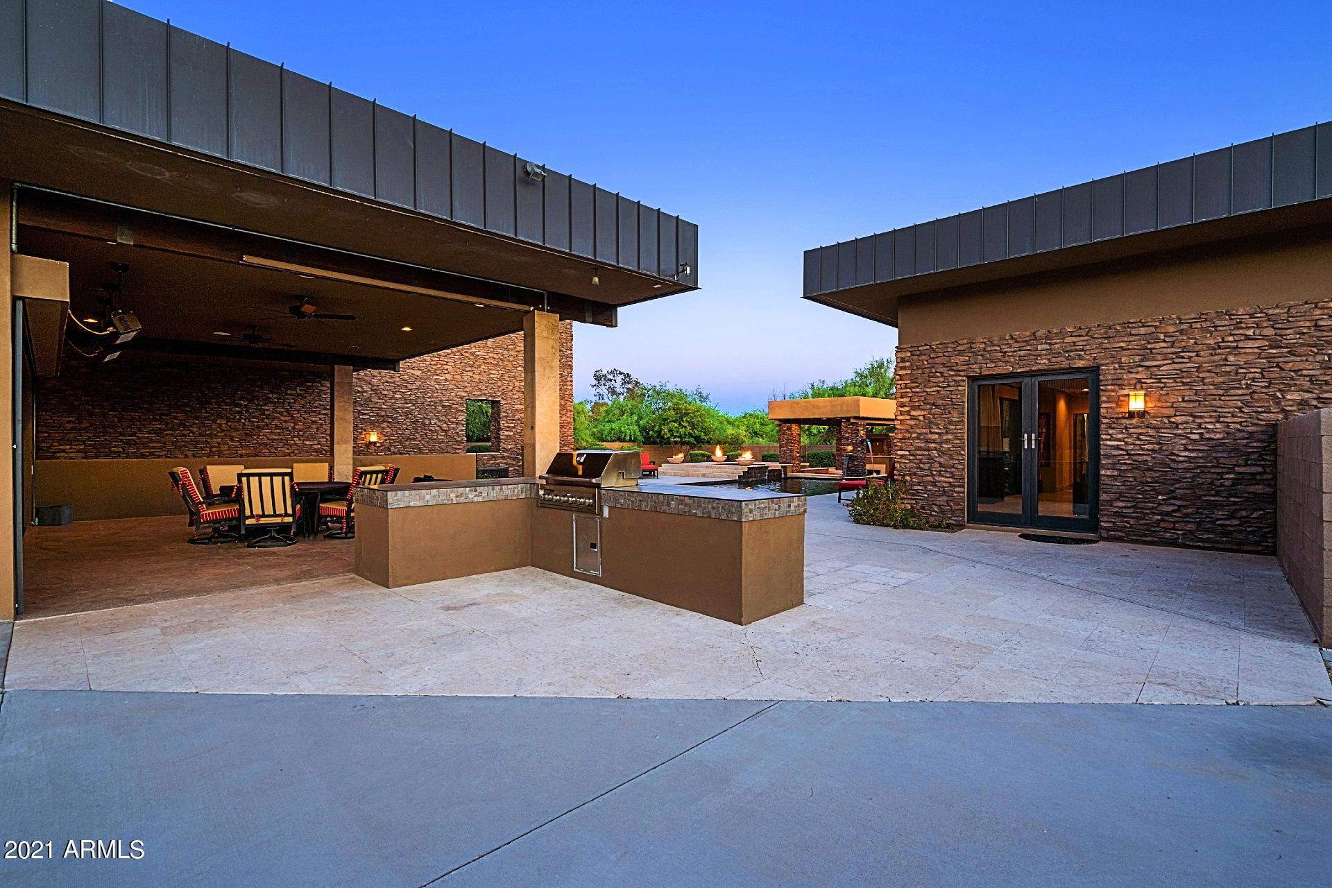 ''Cactus Corridor'' - Residential