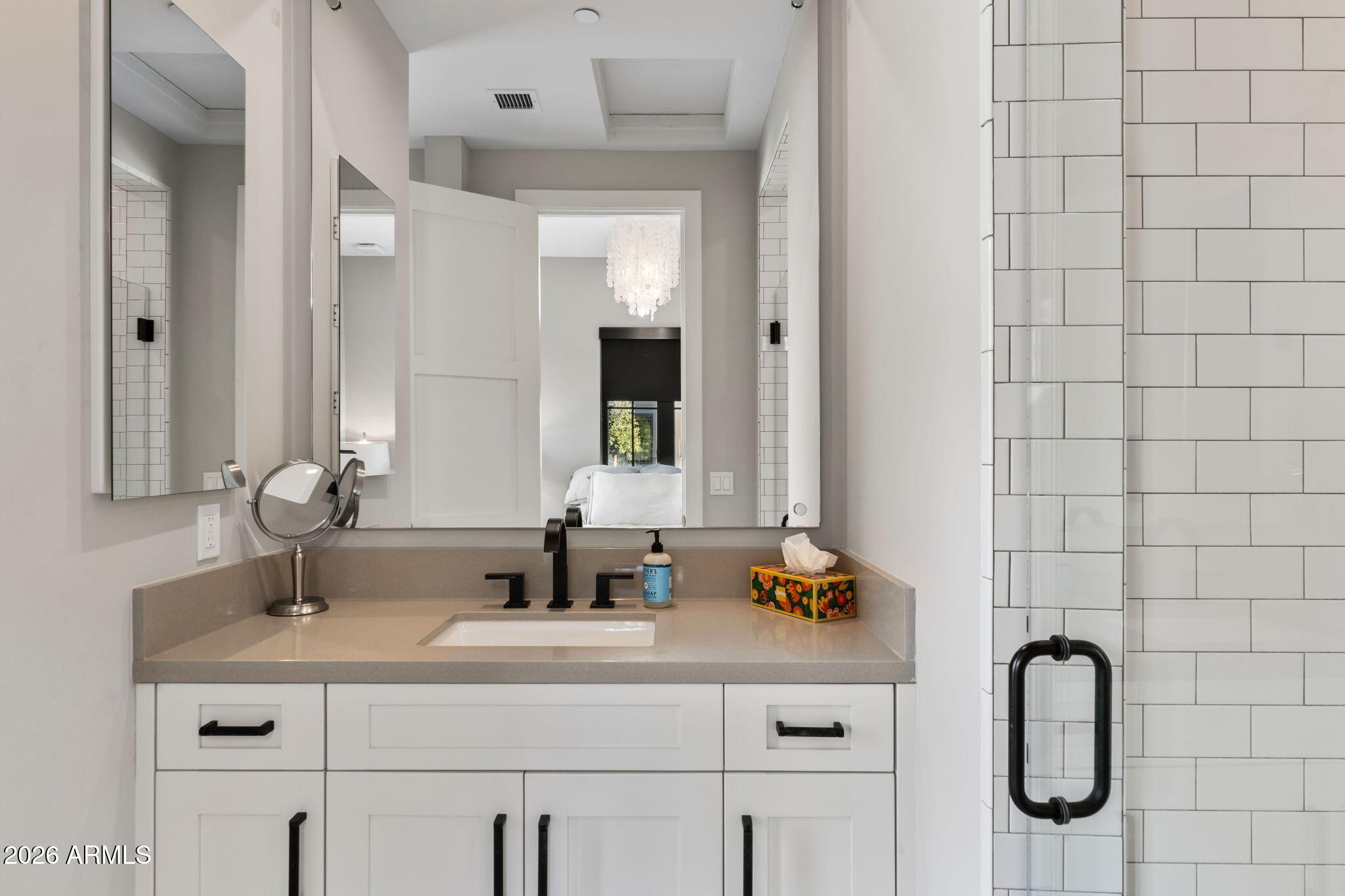WHITE HORSE - Residential