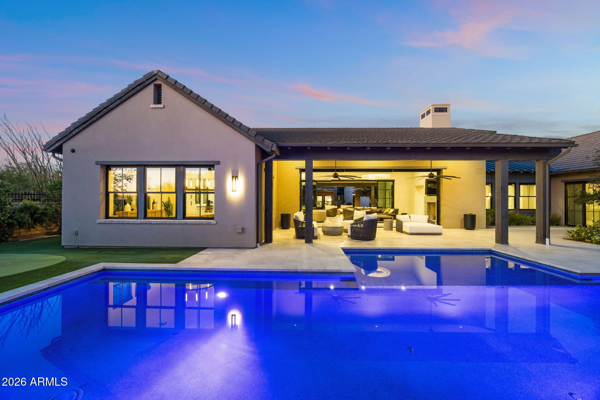 WHITE HORSE - Residential