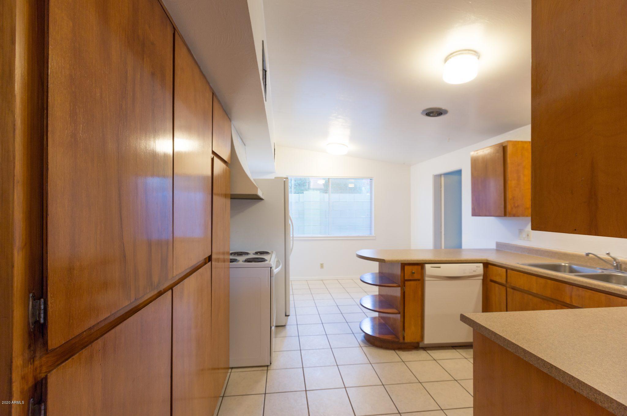 GARDEN CANYON HEIGHTS - Residential