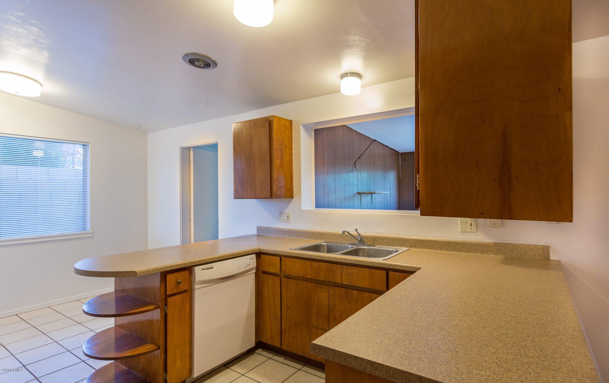 GARDEN CANYON HEIGHTS - Residential