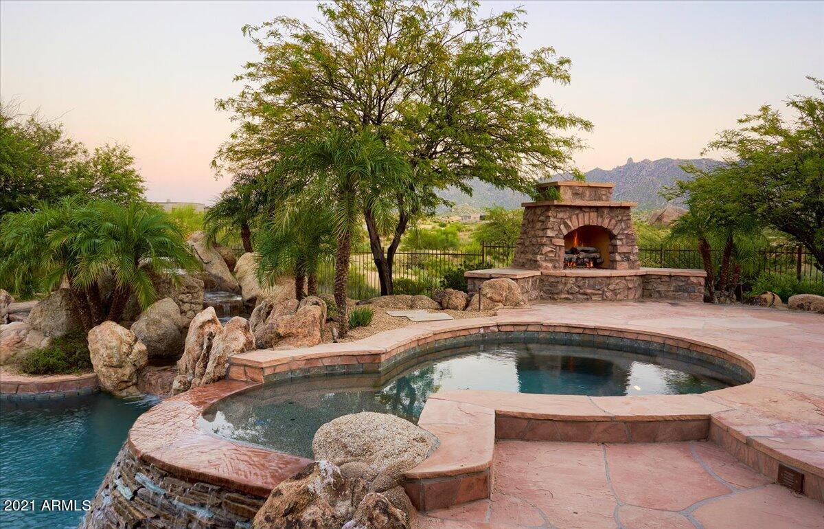 SONORAN CREST - Residential