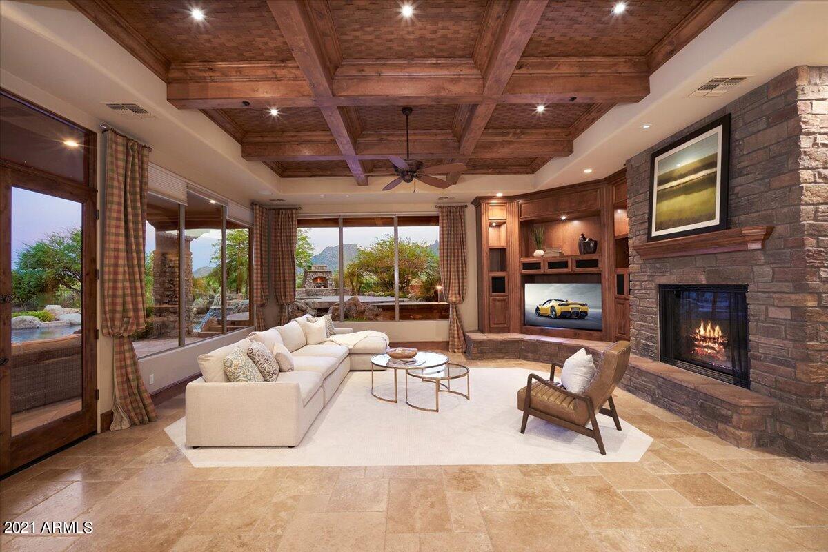 SONORAN CREST - Residential