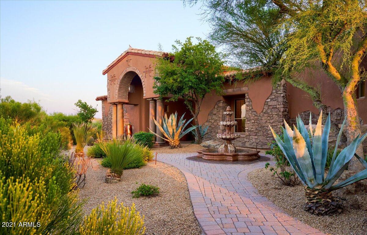 SONORAN CREST - Residential