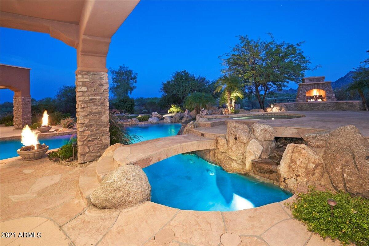 SONORAN CREST - Residential