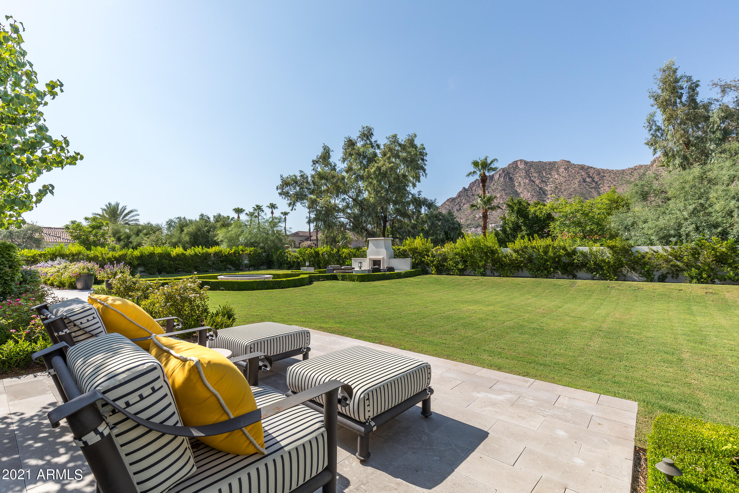 HACIENDA ALLENADA - Residential