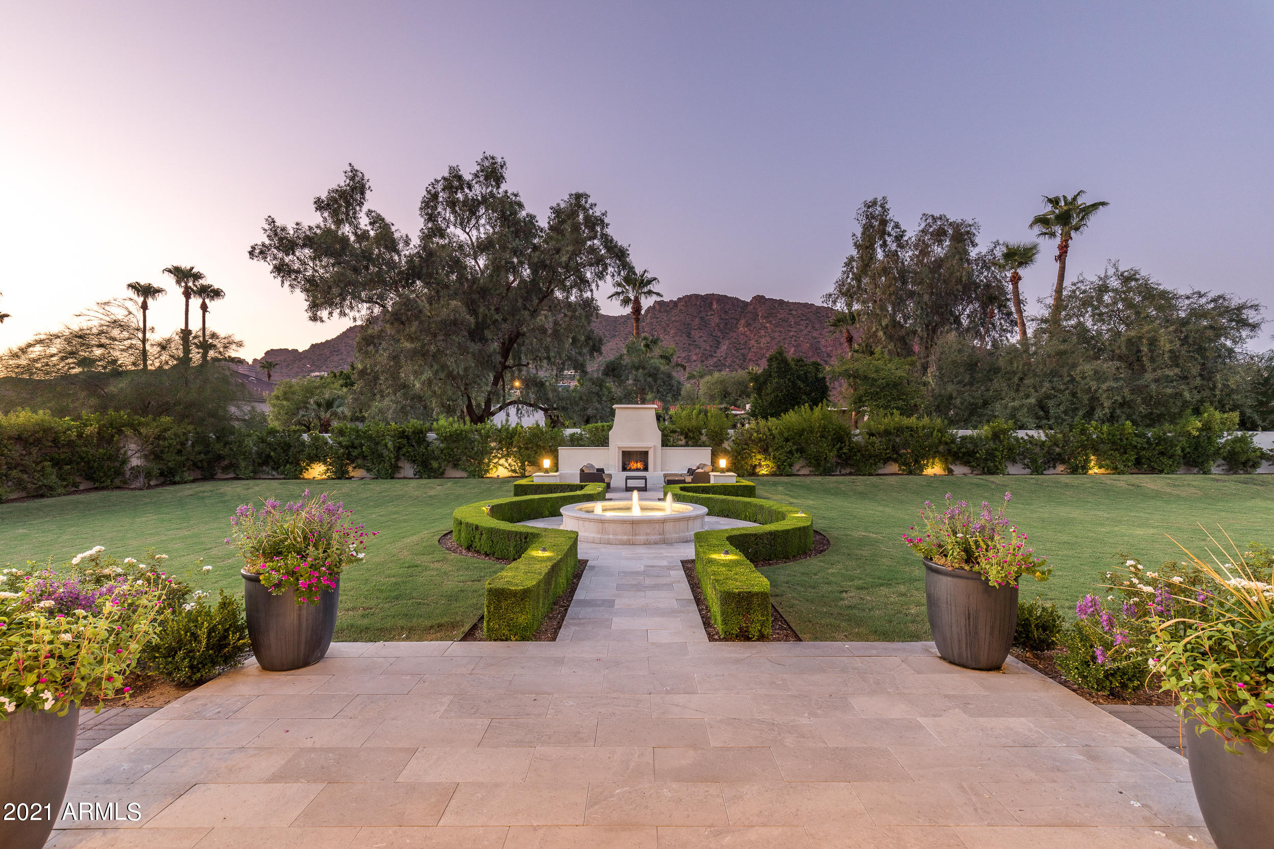 HACIENDA ALLENADA - Residential