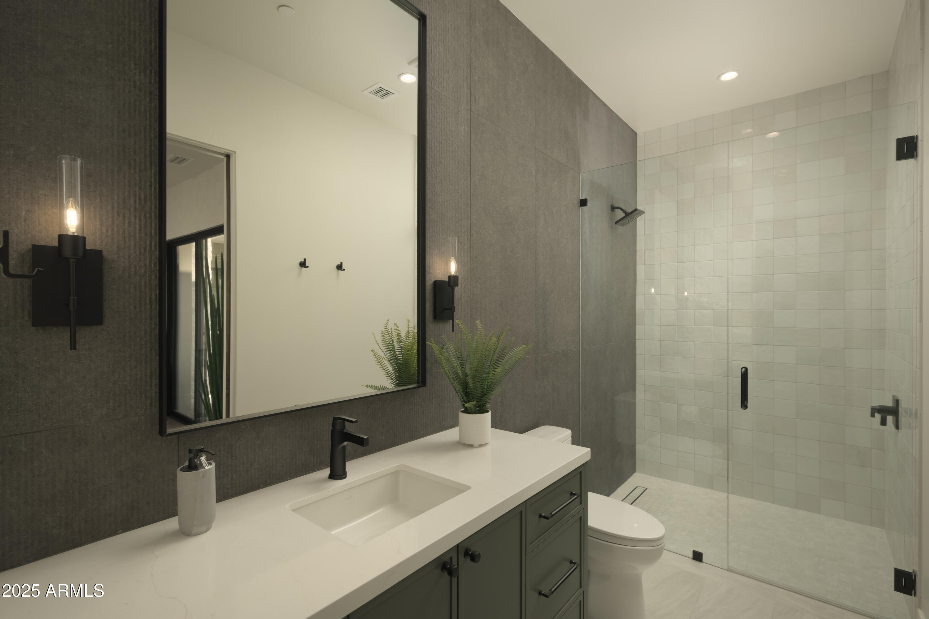 CAMELBACK LANDS 7 - Residential