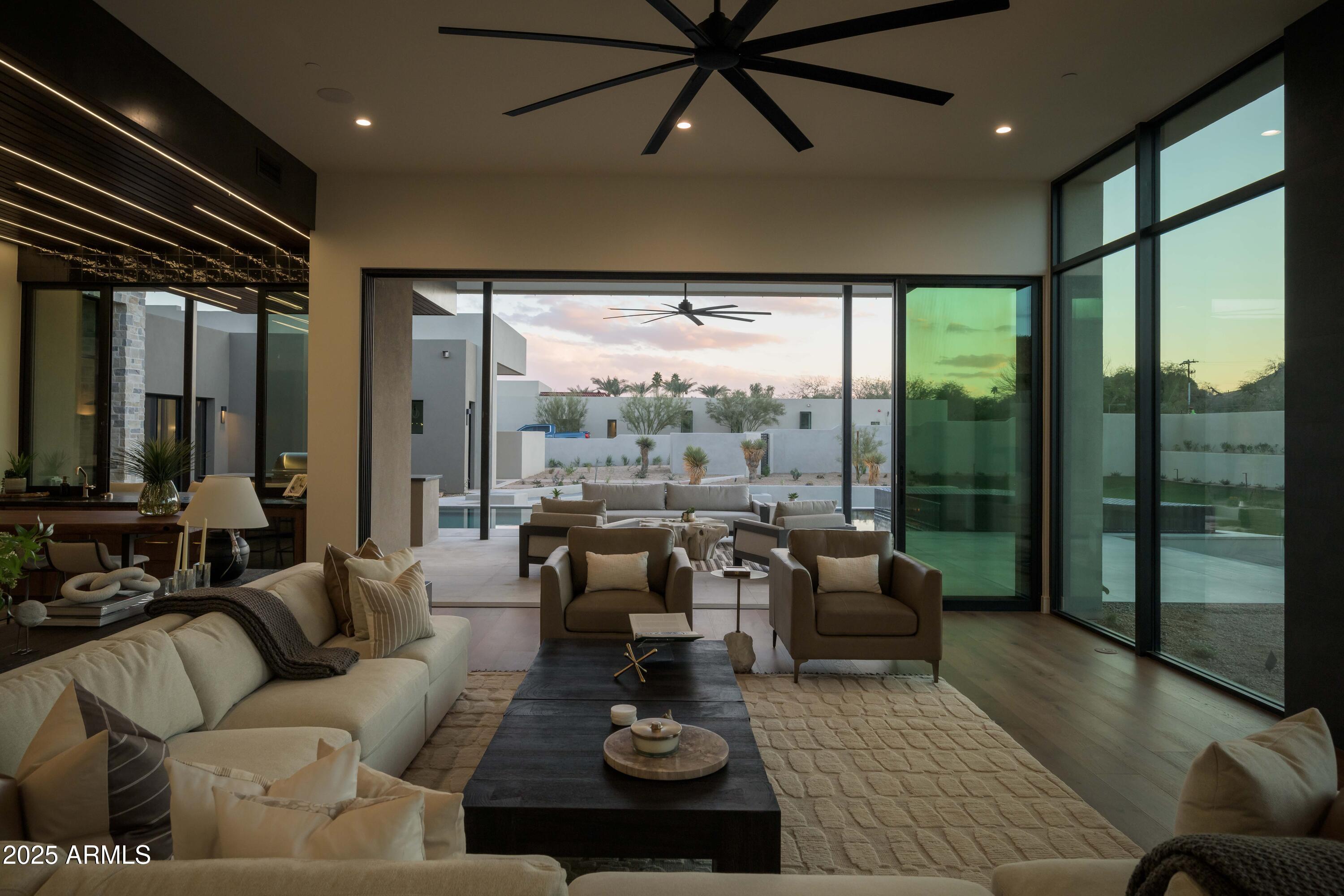 CAMELBACK LANDS 7 - Residential