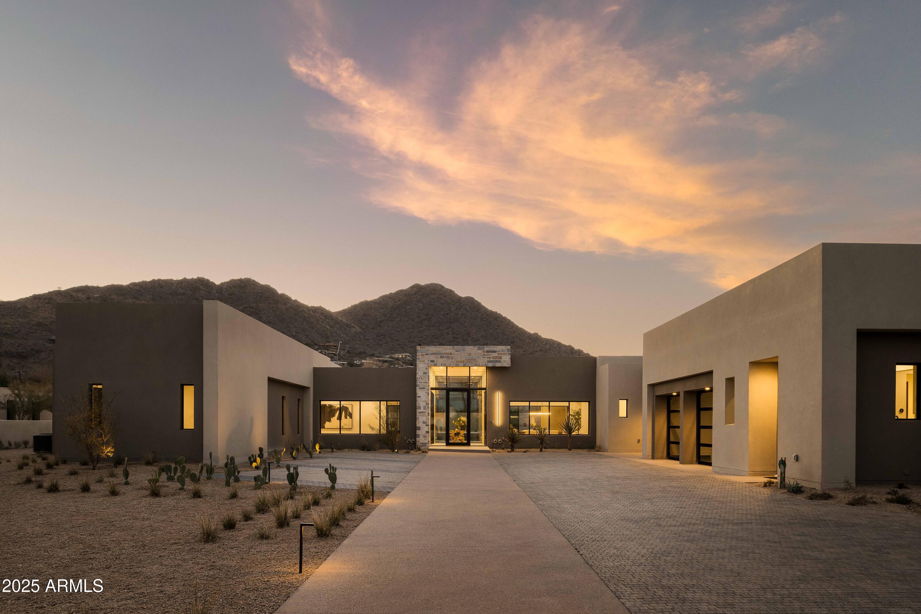 CAMELBACK LANDS 7 - Residential