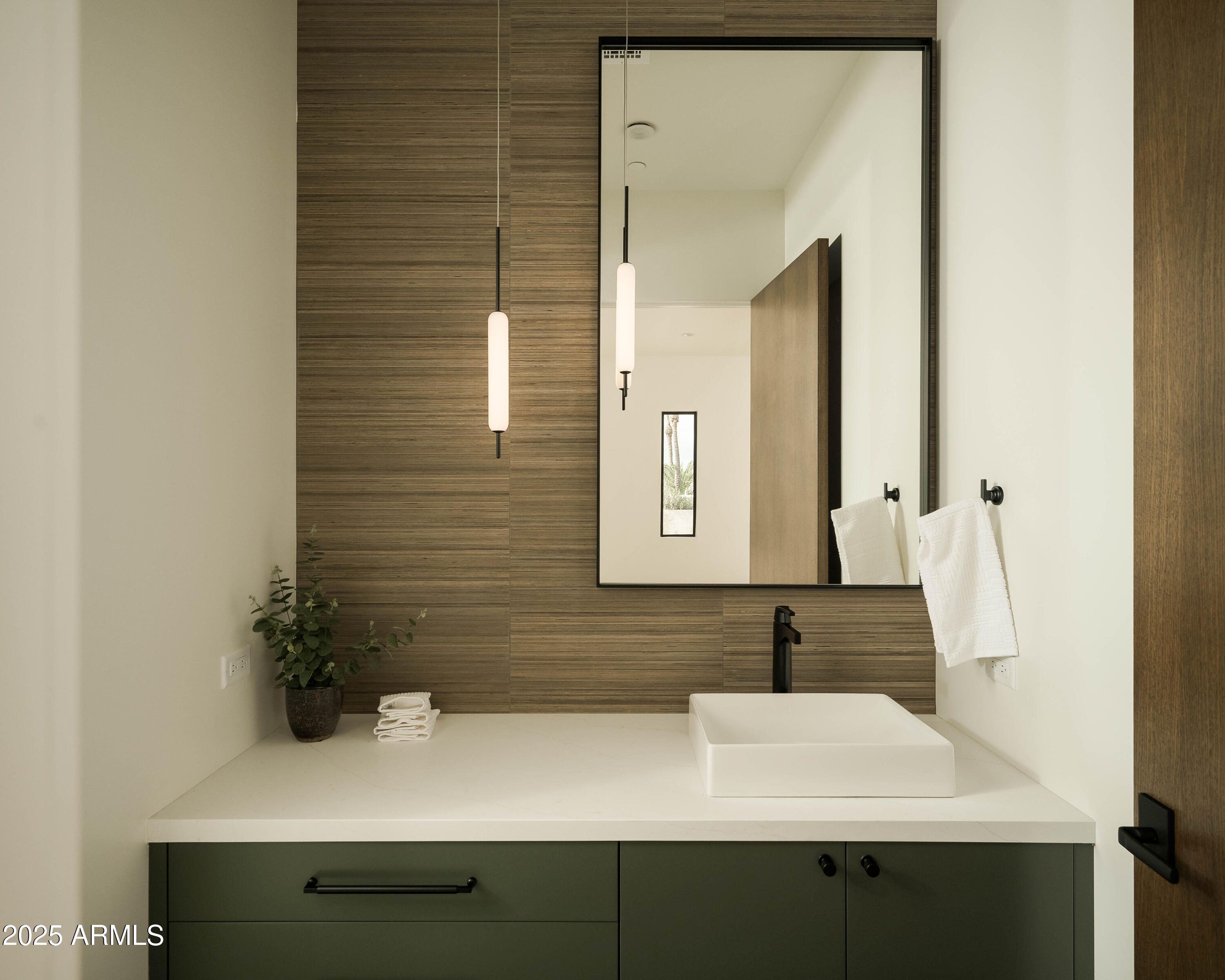 CAMELBACK LANDS 7 - Residential