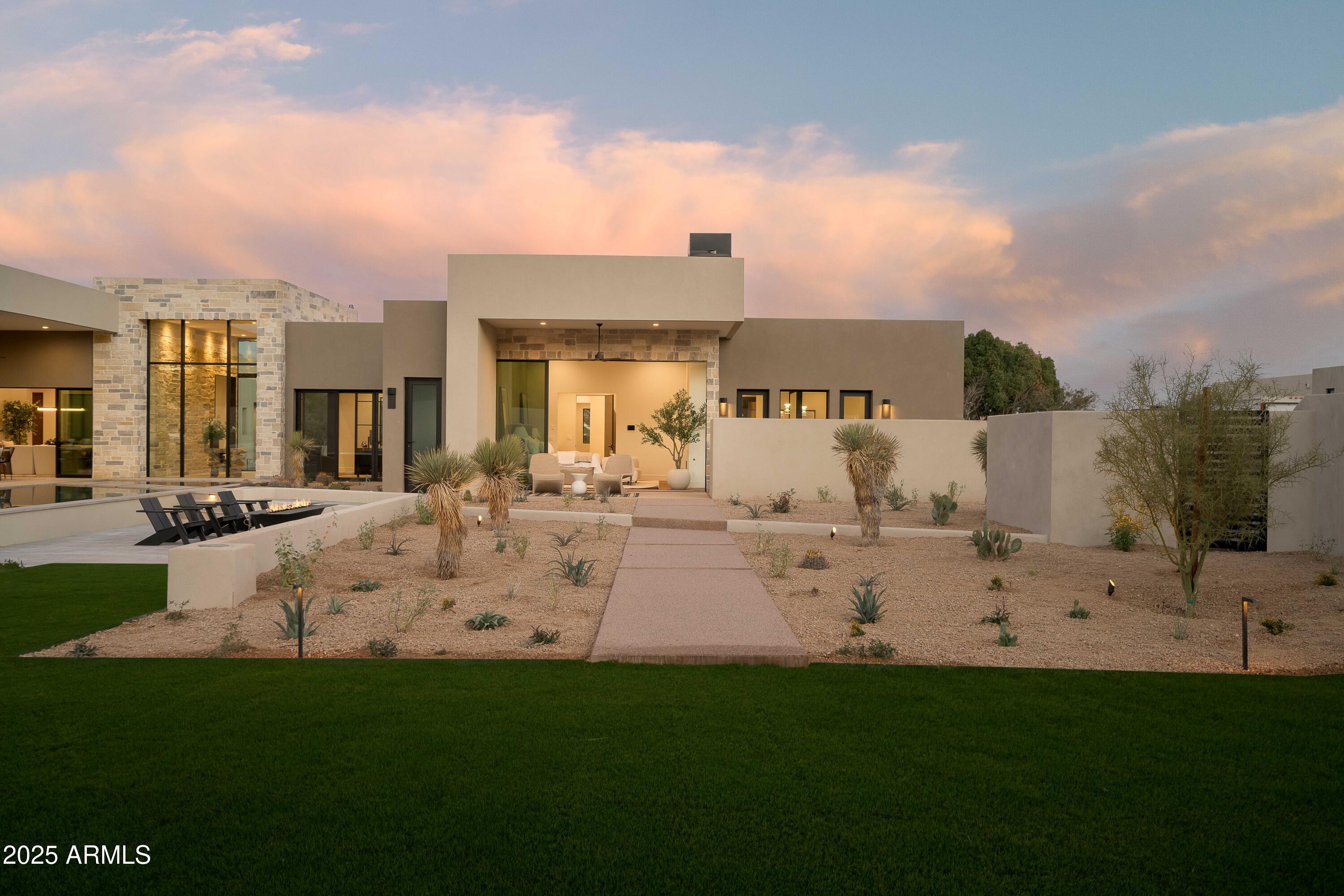 CAMELBACK LANDS 7 - Residential