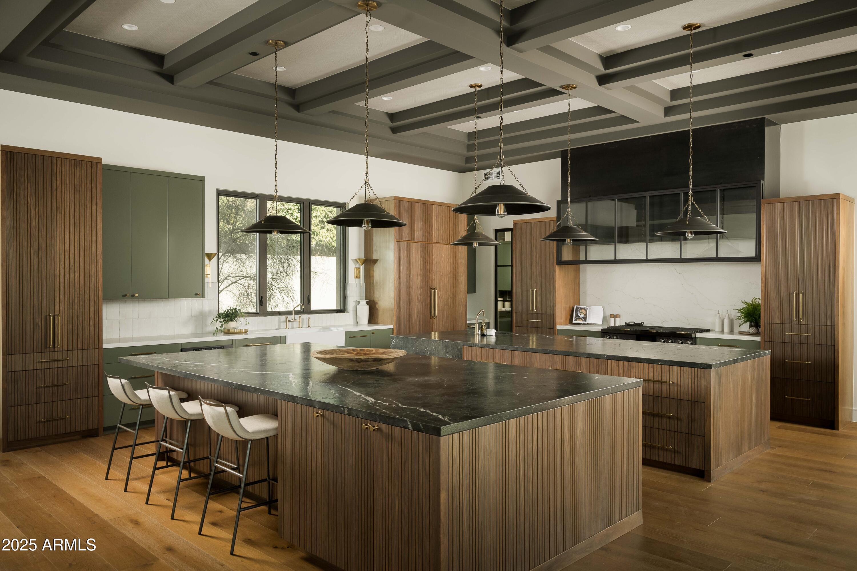 CAMELBACK LANDS 7 - Residential