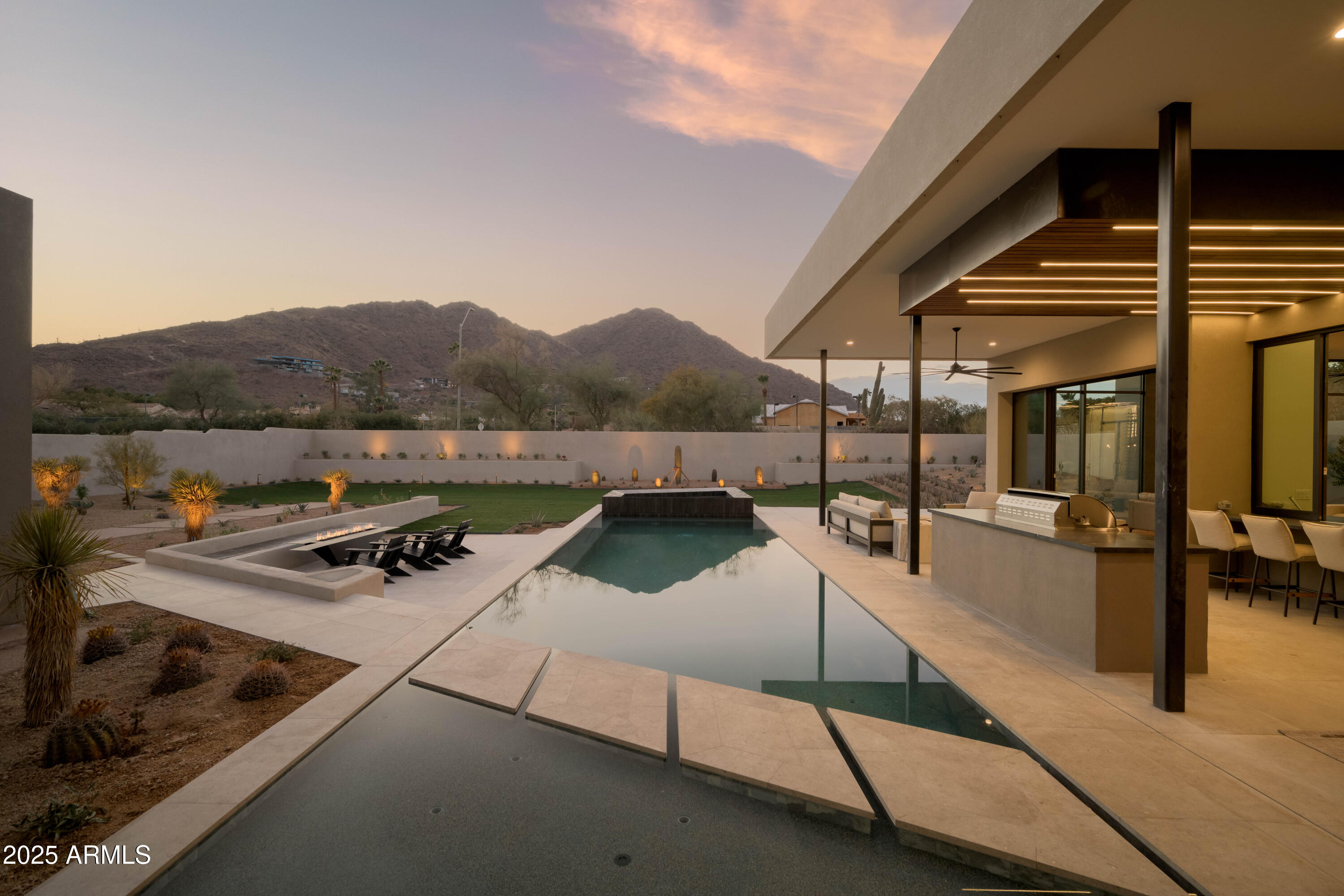 CAMELBACK LANDS 7 - Residential