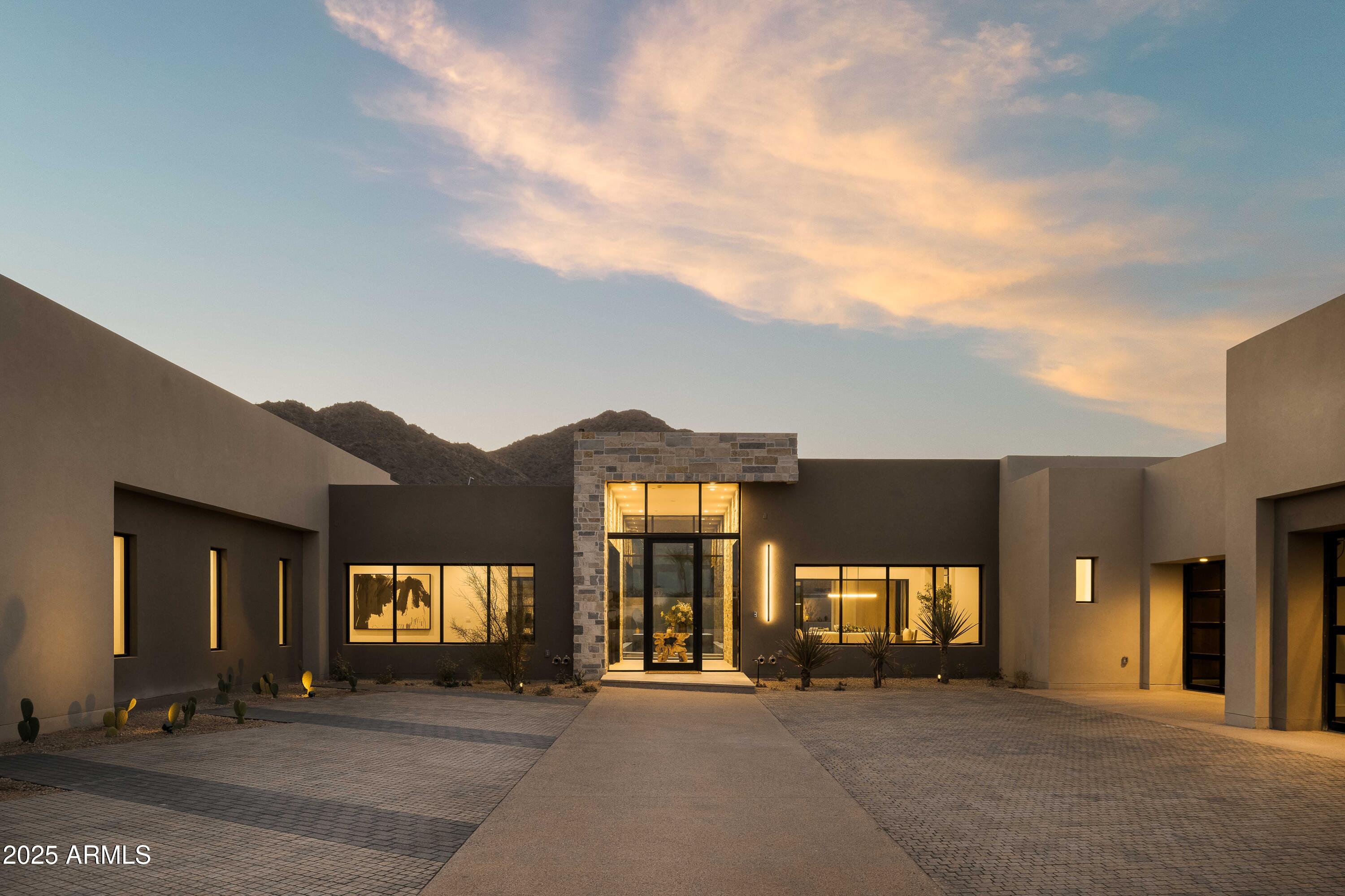 CAMELBACK LANDS 7 - Residential
