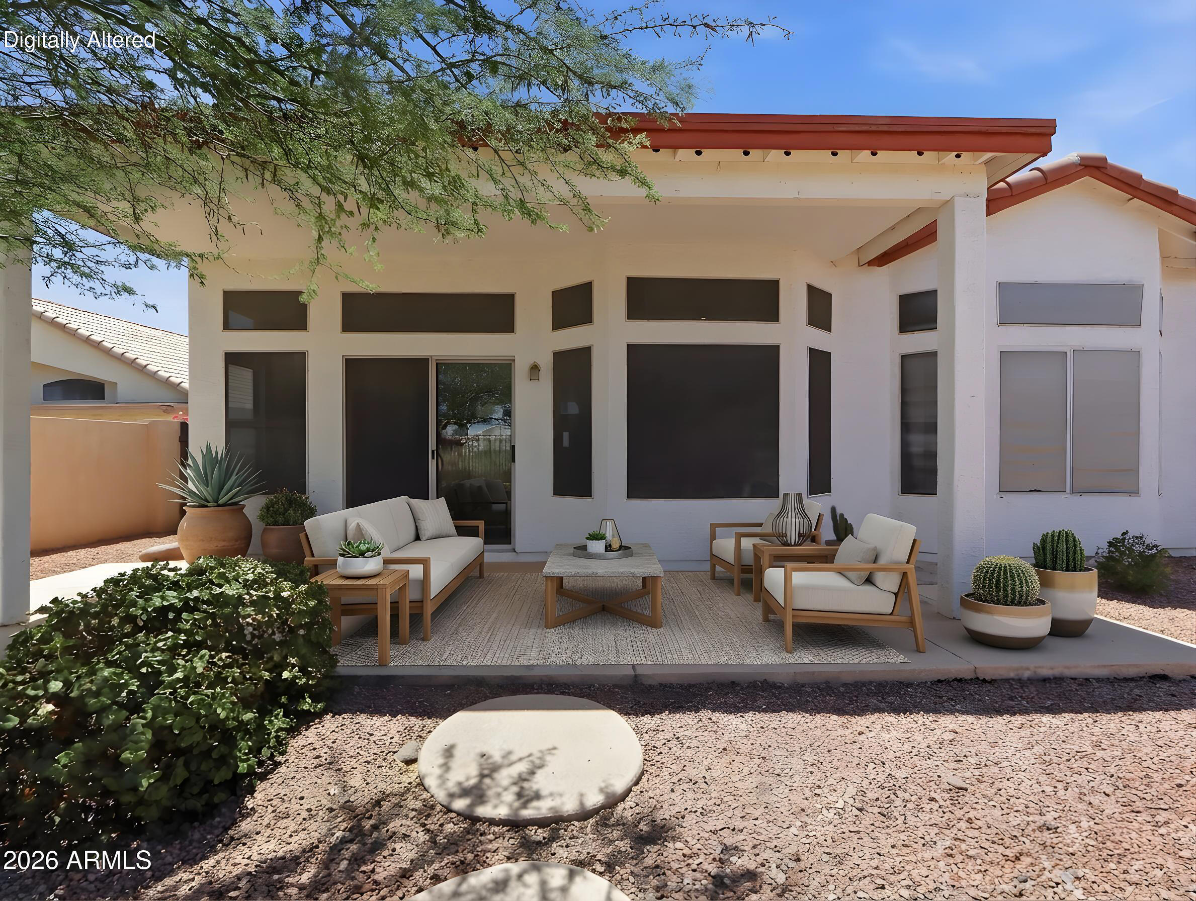 COYOTE LAKES - Residential