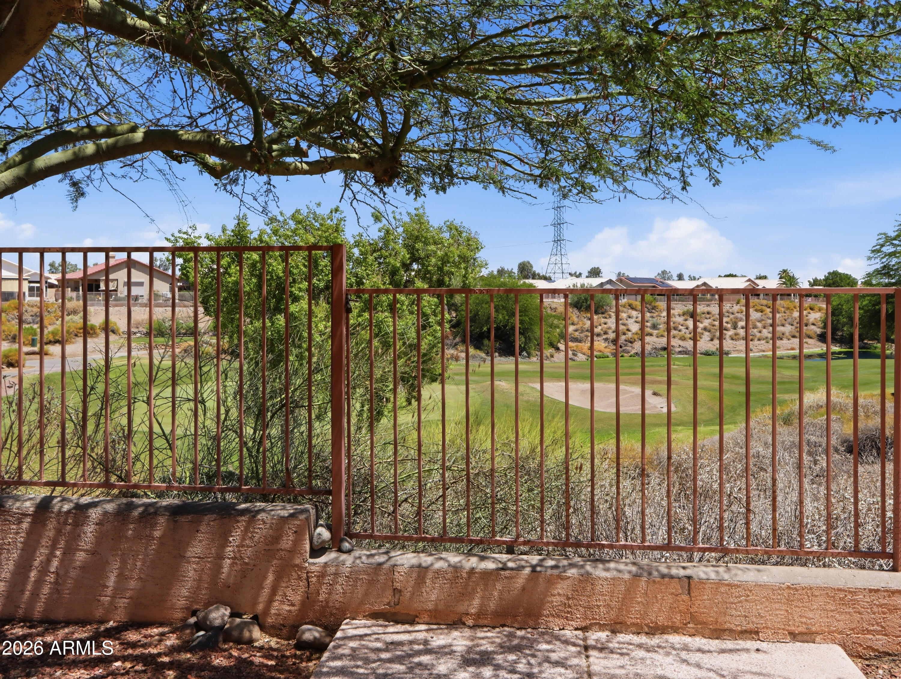 COYOTE LAKES - Residential