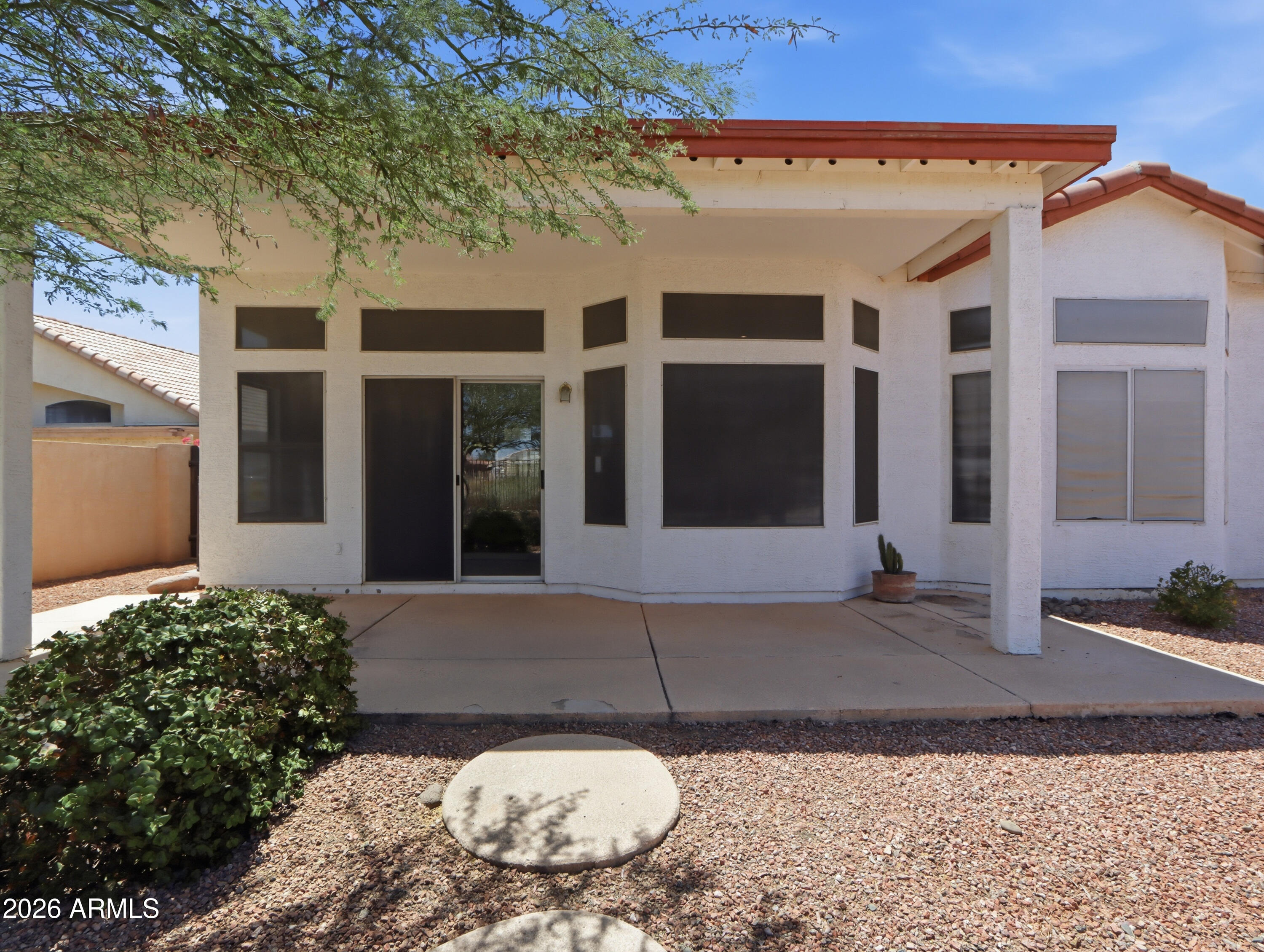 COYOTE LAKES - Residential
