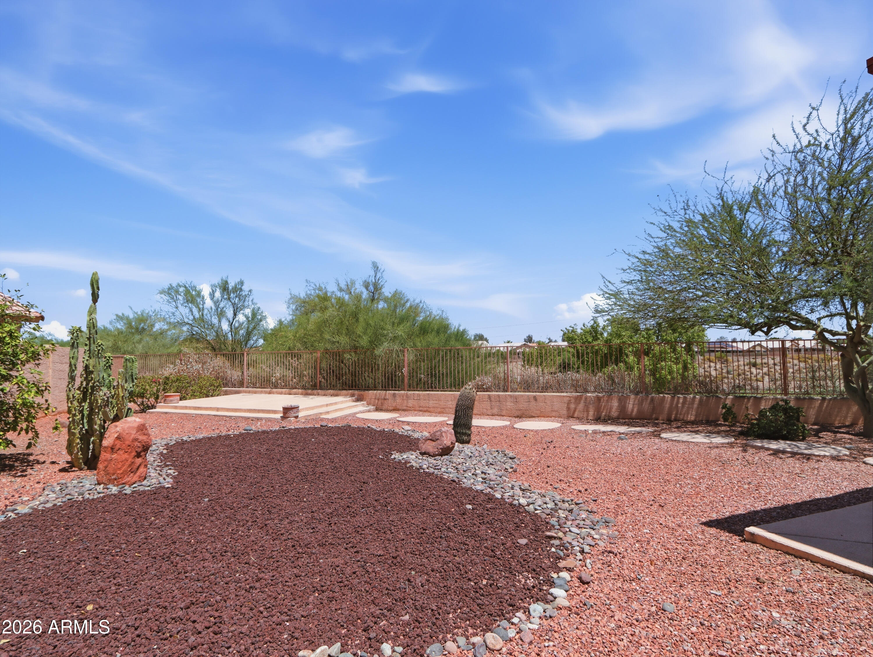 COYOTE LAKES - Residential