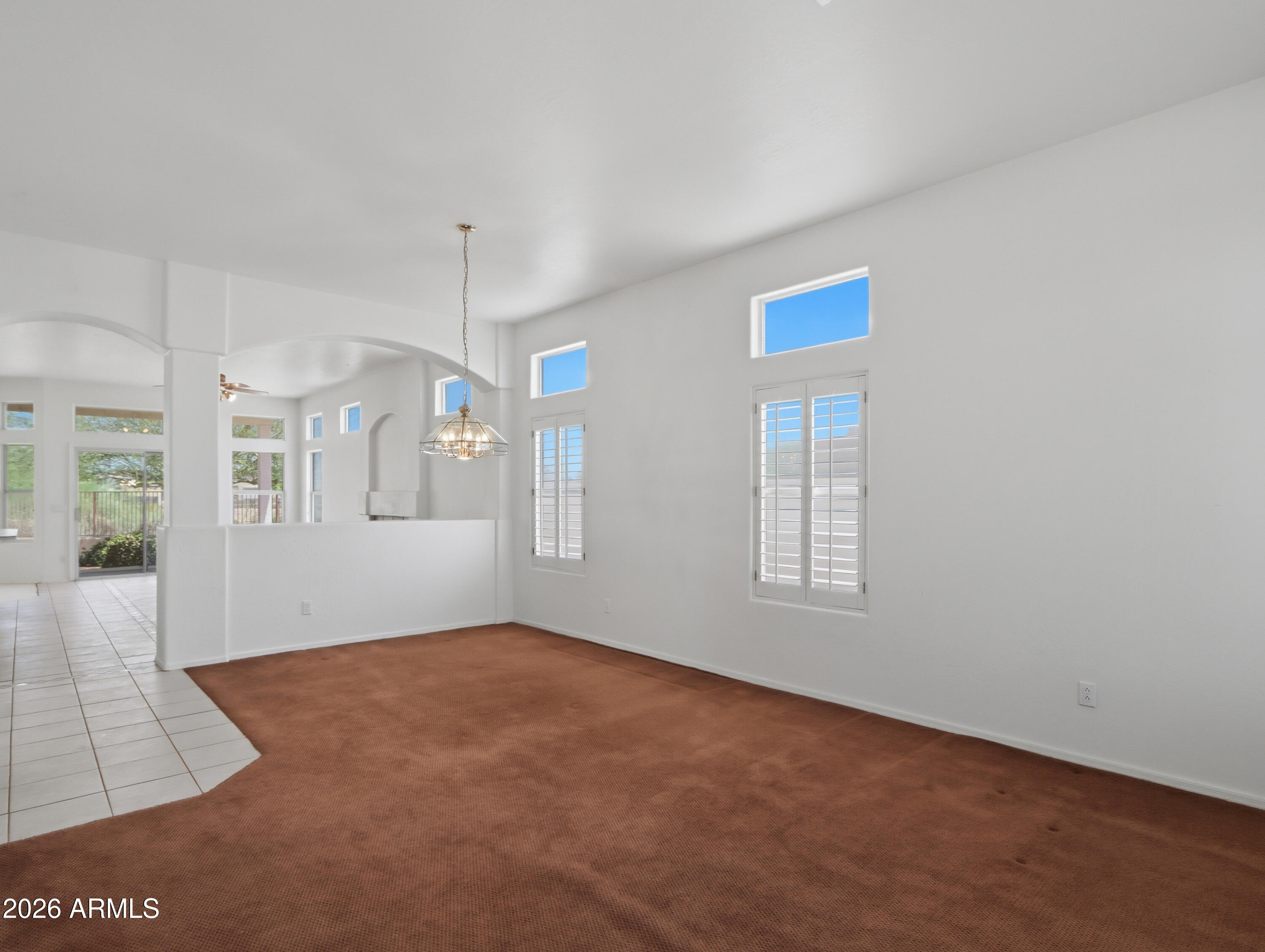 COYOTE LAKES - Residential