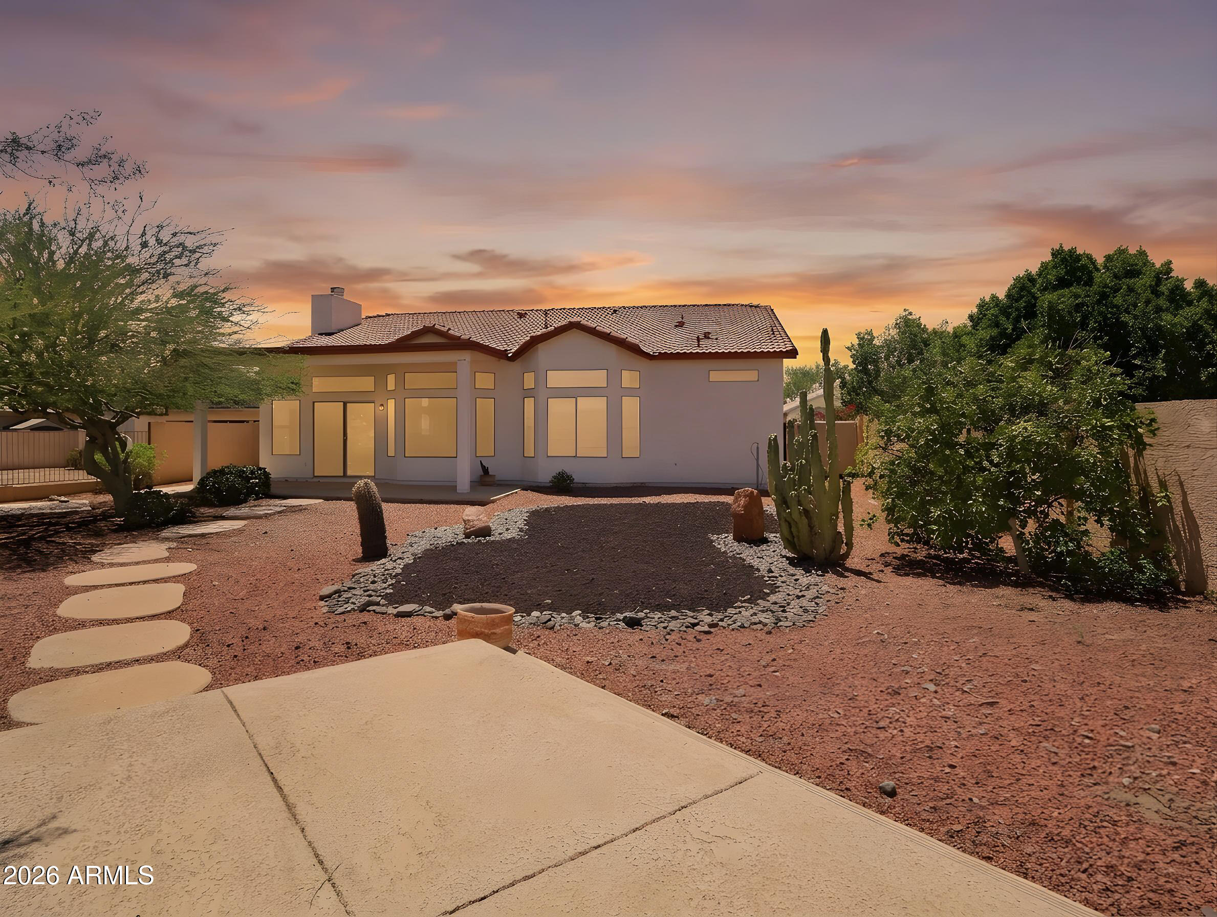COYOTE LAKES - Residential