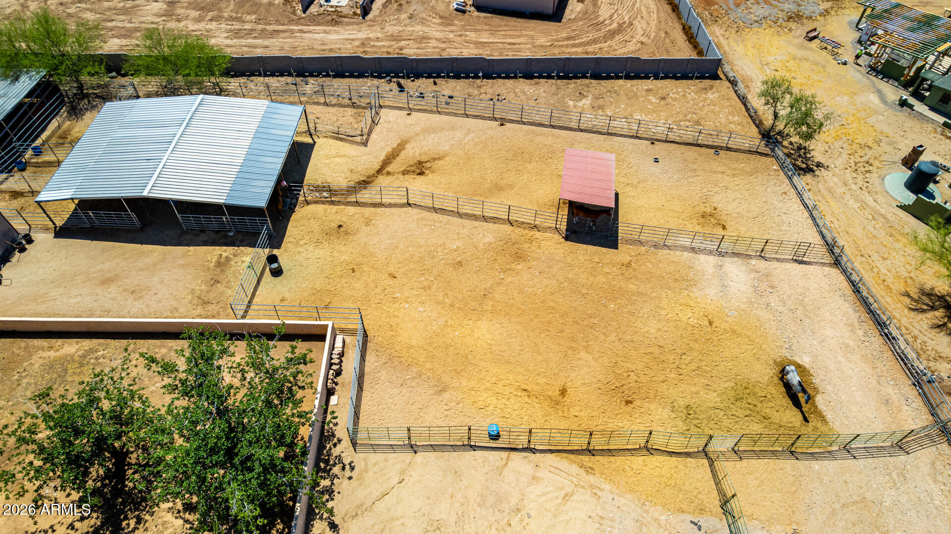 A 100' WIDE STRIP OF NON-OPER SPRR LYING ADJ N & E - Residential