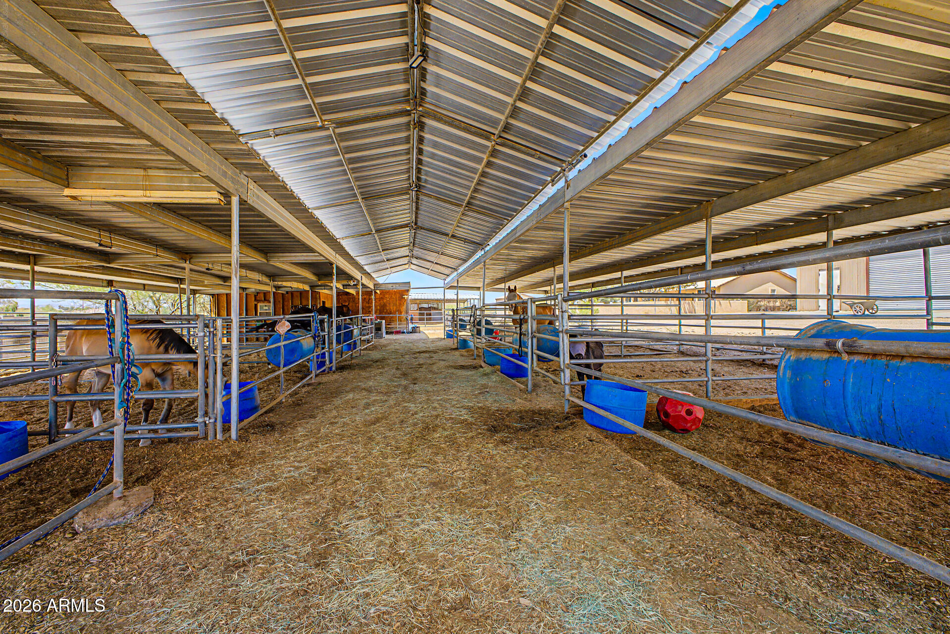 A 100' WIDE STRIP OF NON-OPER SPRR LYING ADJ N & E - Residential